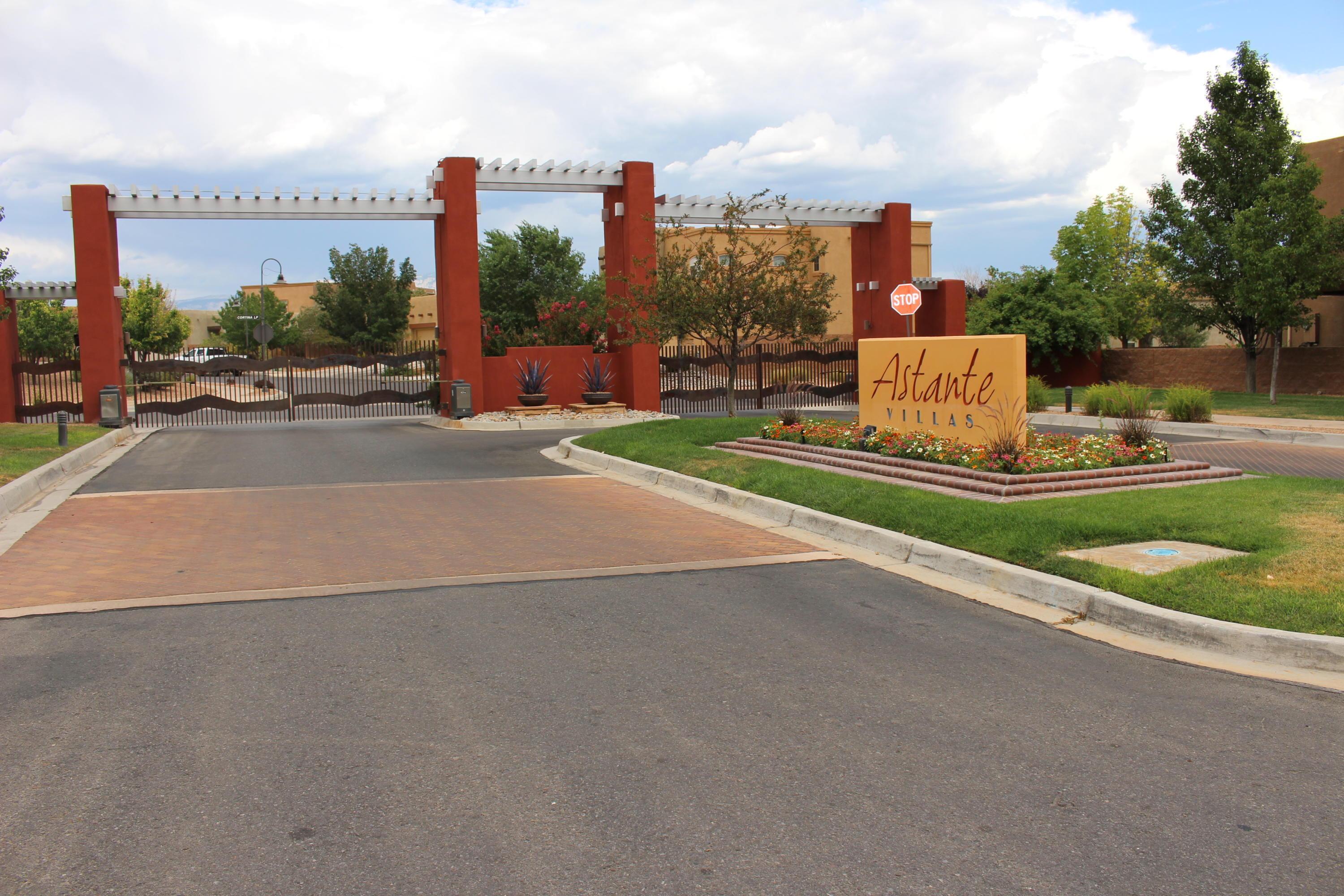 1829 Cortina Loop SE, Rio Rancho, NM 87124