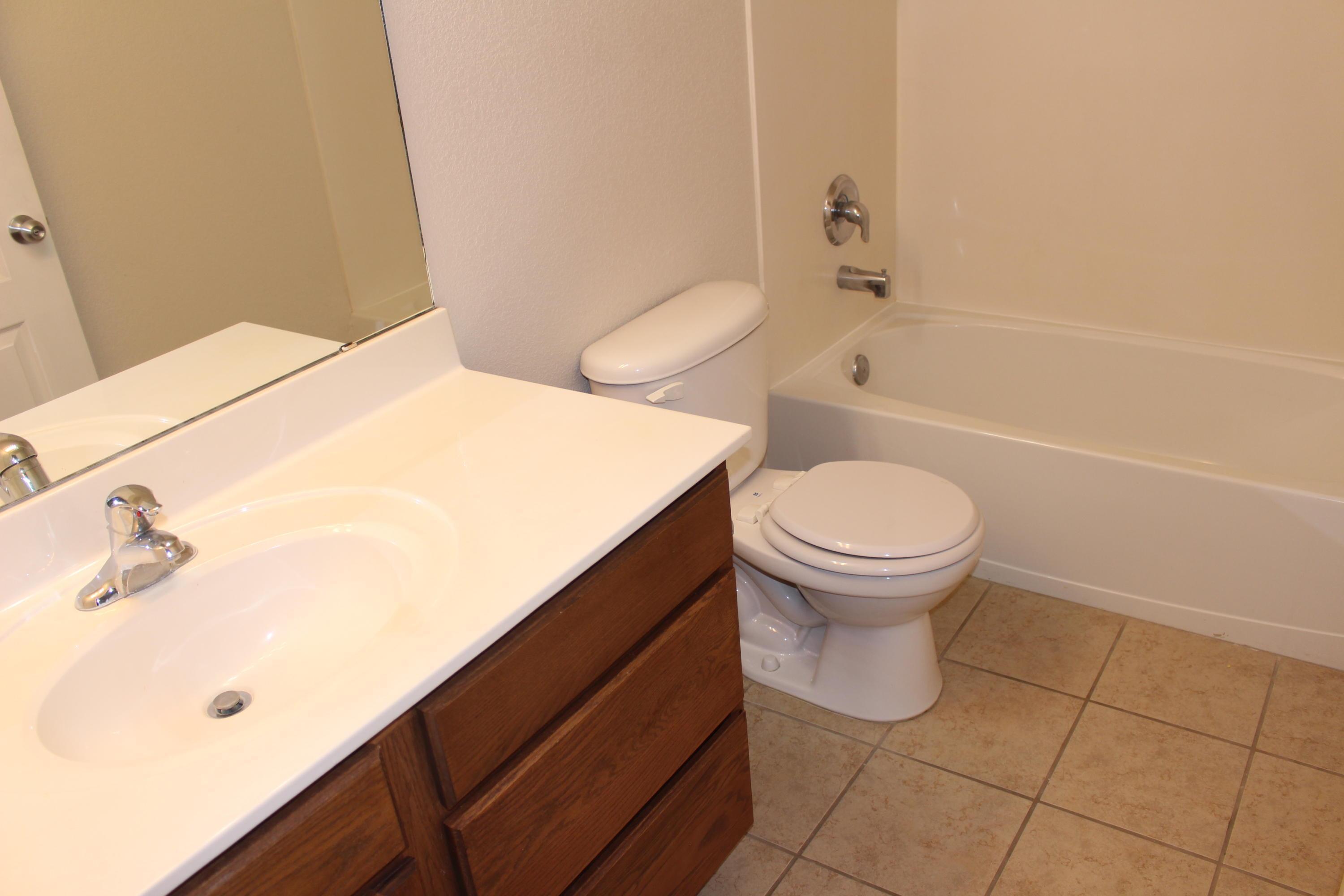 Photo 6 — 1829 Cortina Loop SE
