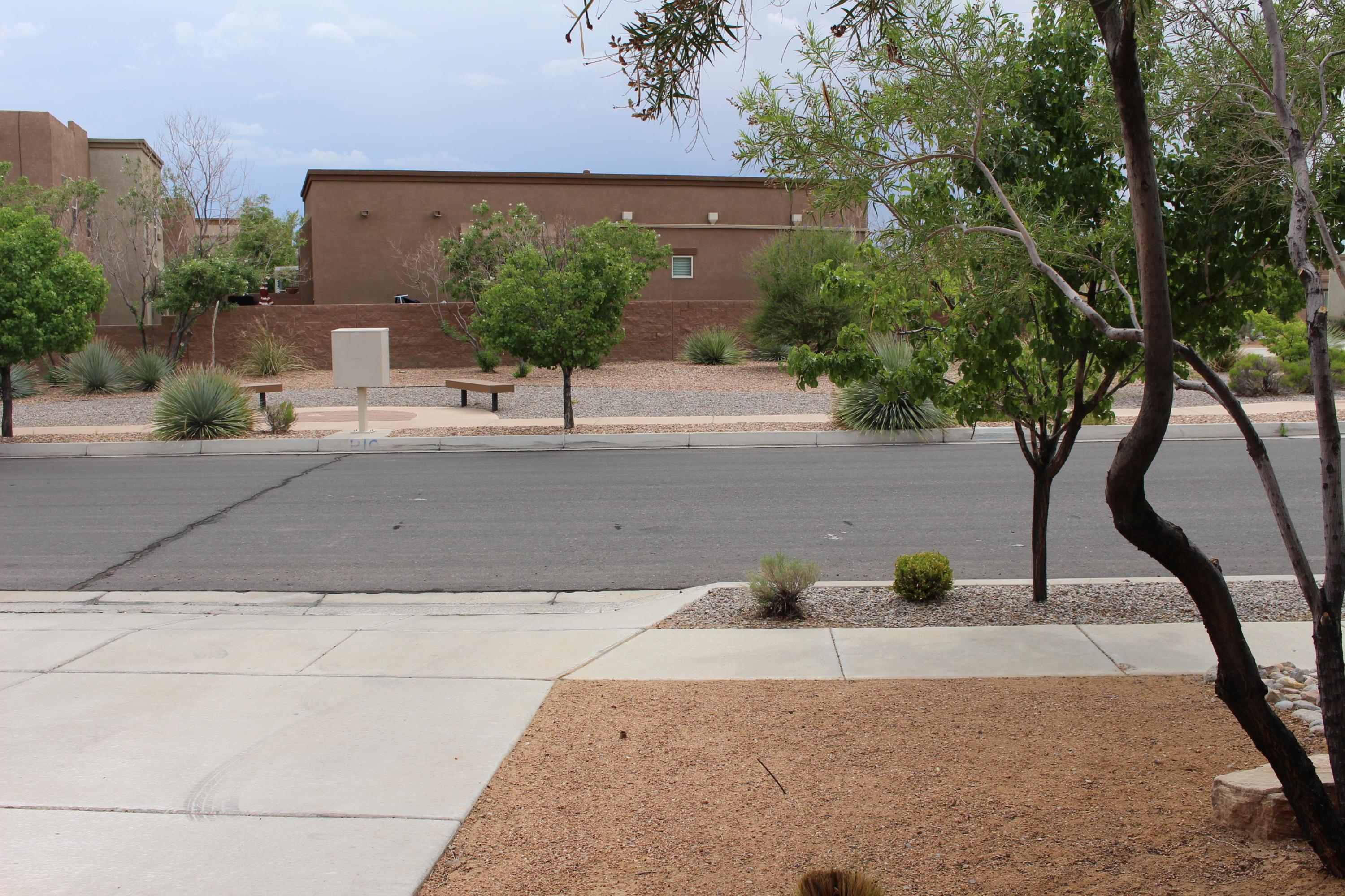 Photo 17 — 1829 Cortina Loop SE
