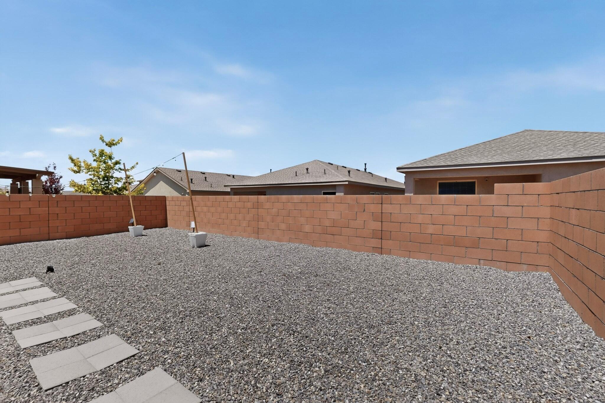 Photo 18 — 4847 Mount Salas Street NE
