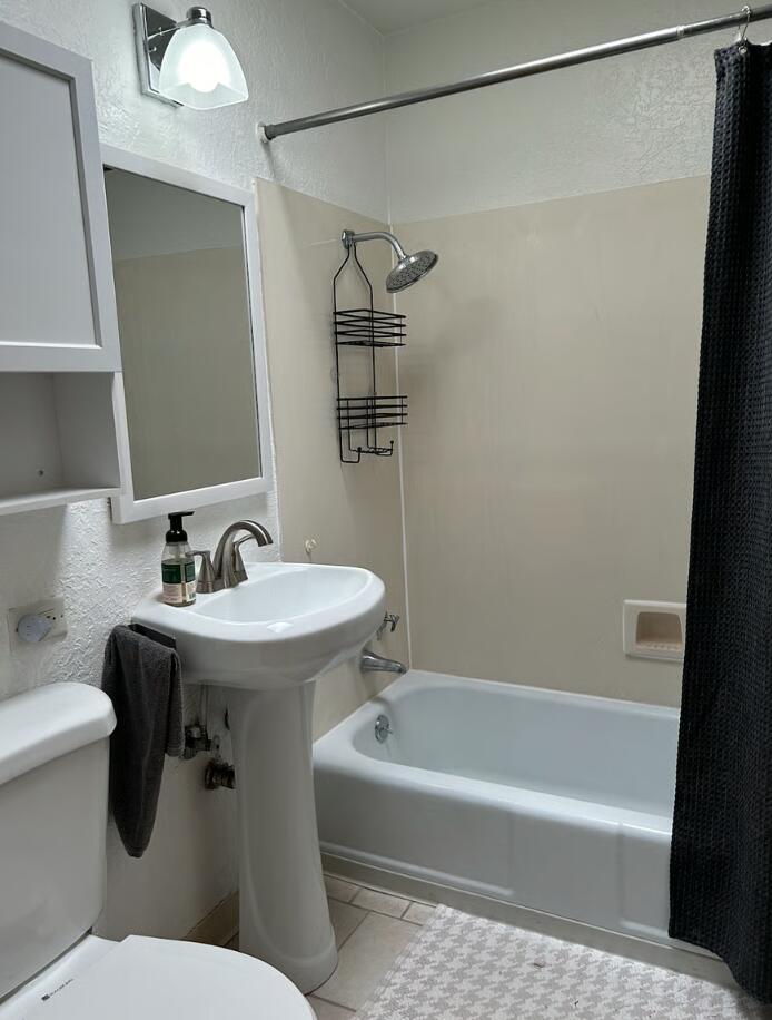 Photo 14 — 1805 Alvarado Drive NE