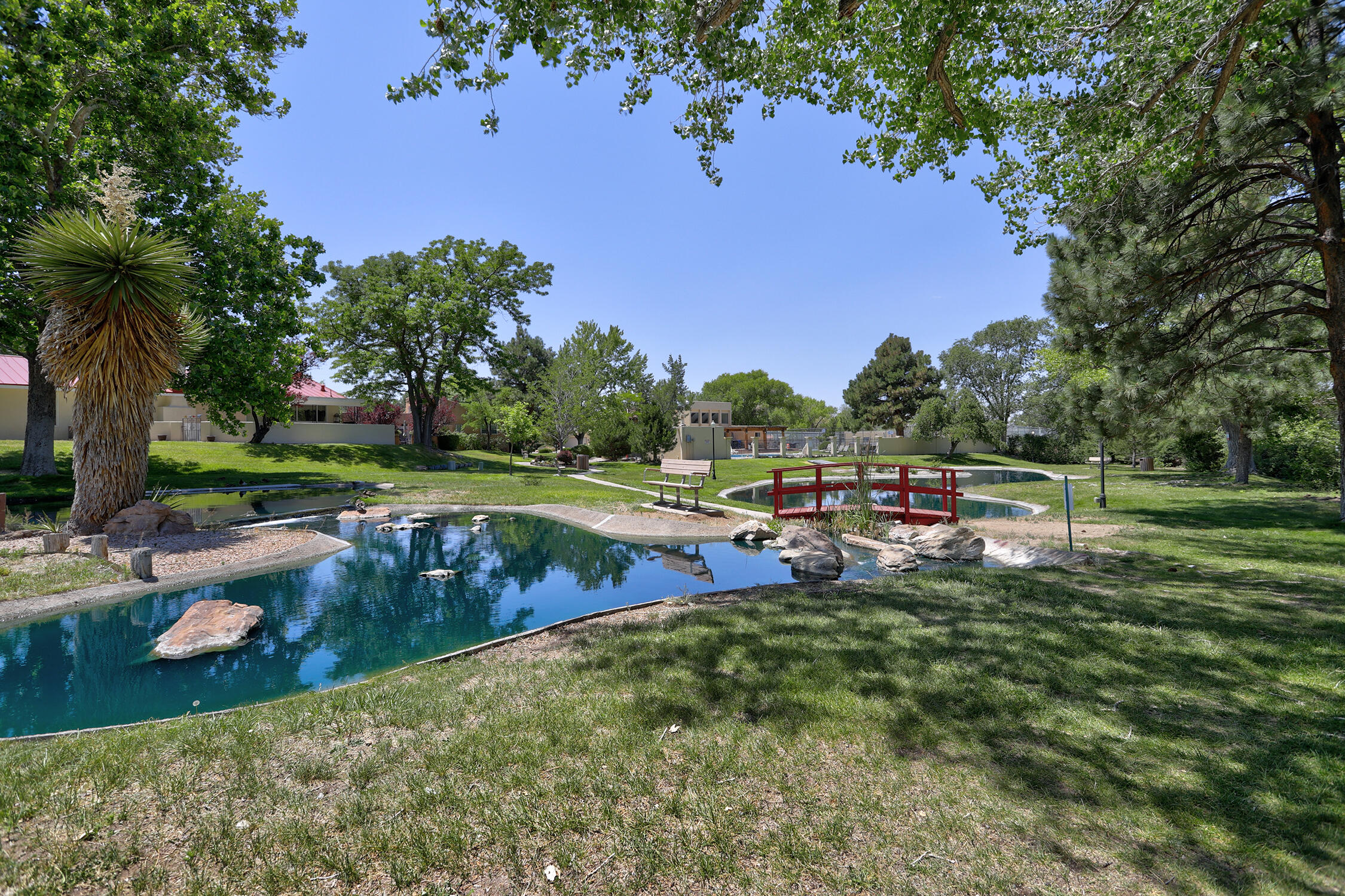 Photo 6 — 612 Green Valley Drive SE