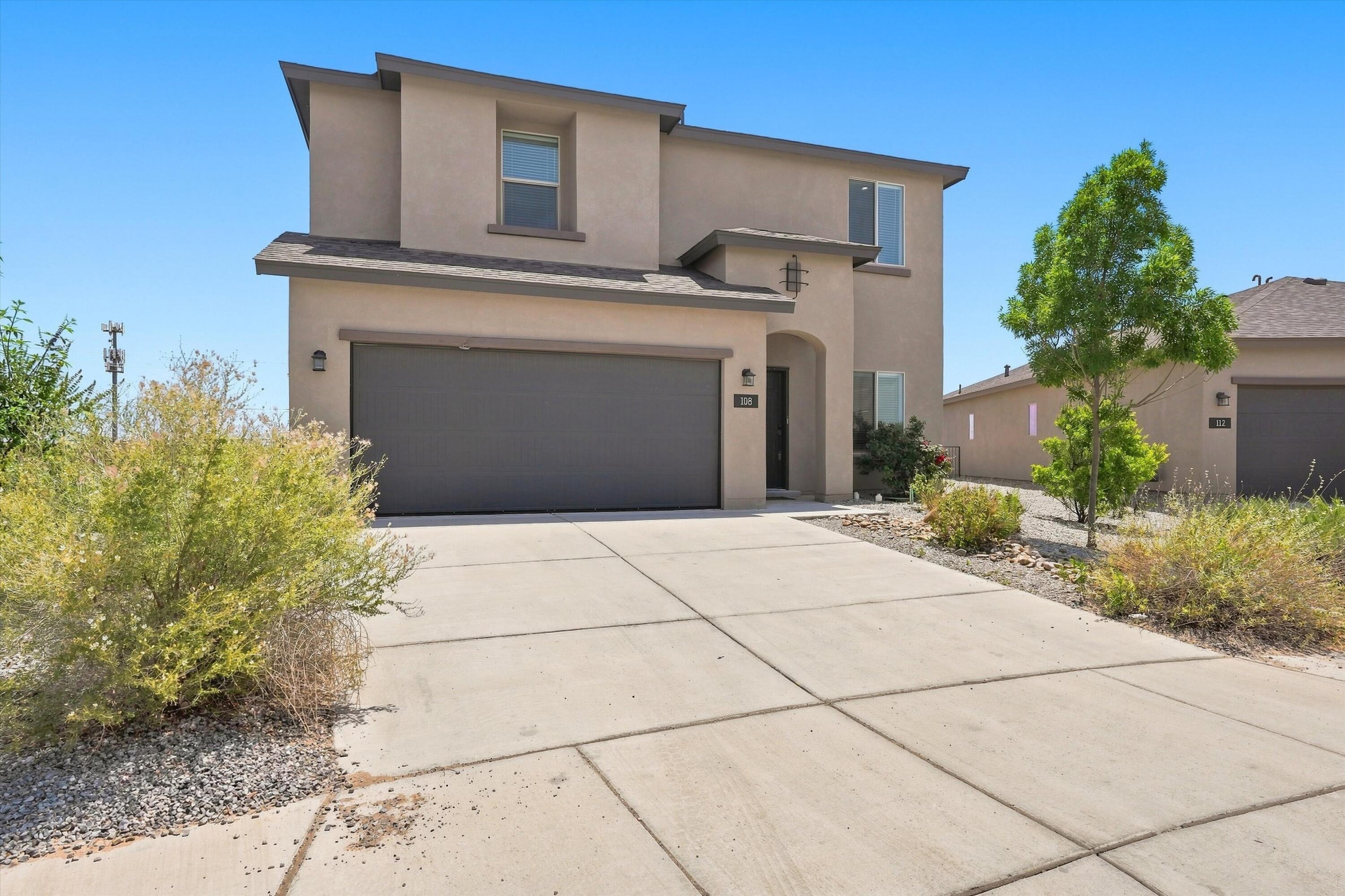 108 Hue Street SW