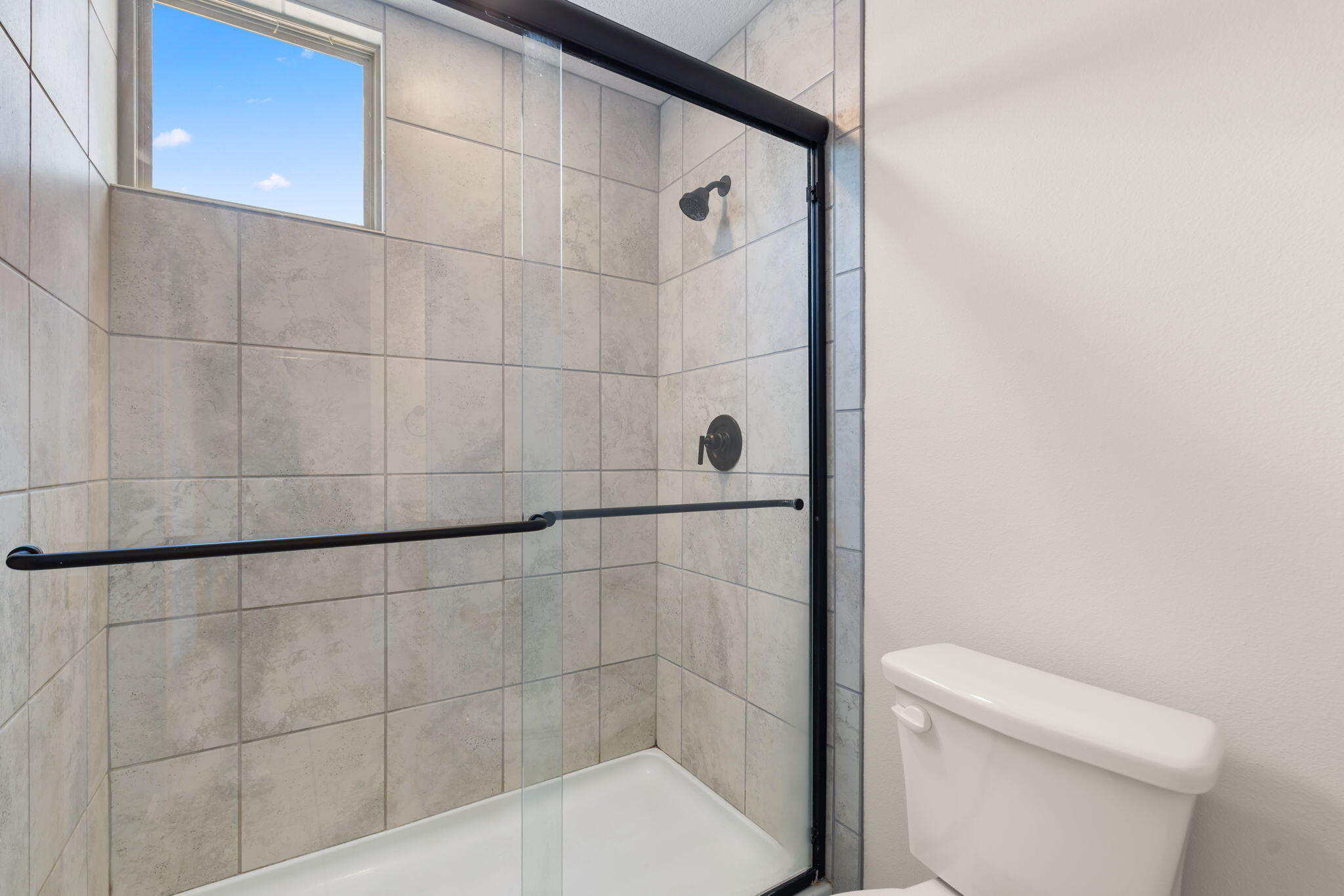 Photo 16 — 5606 Linq Court NE