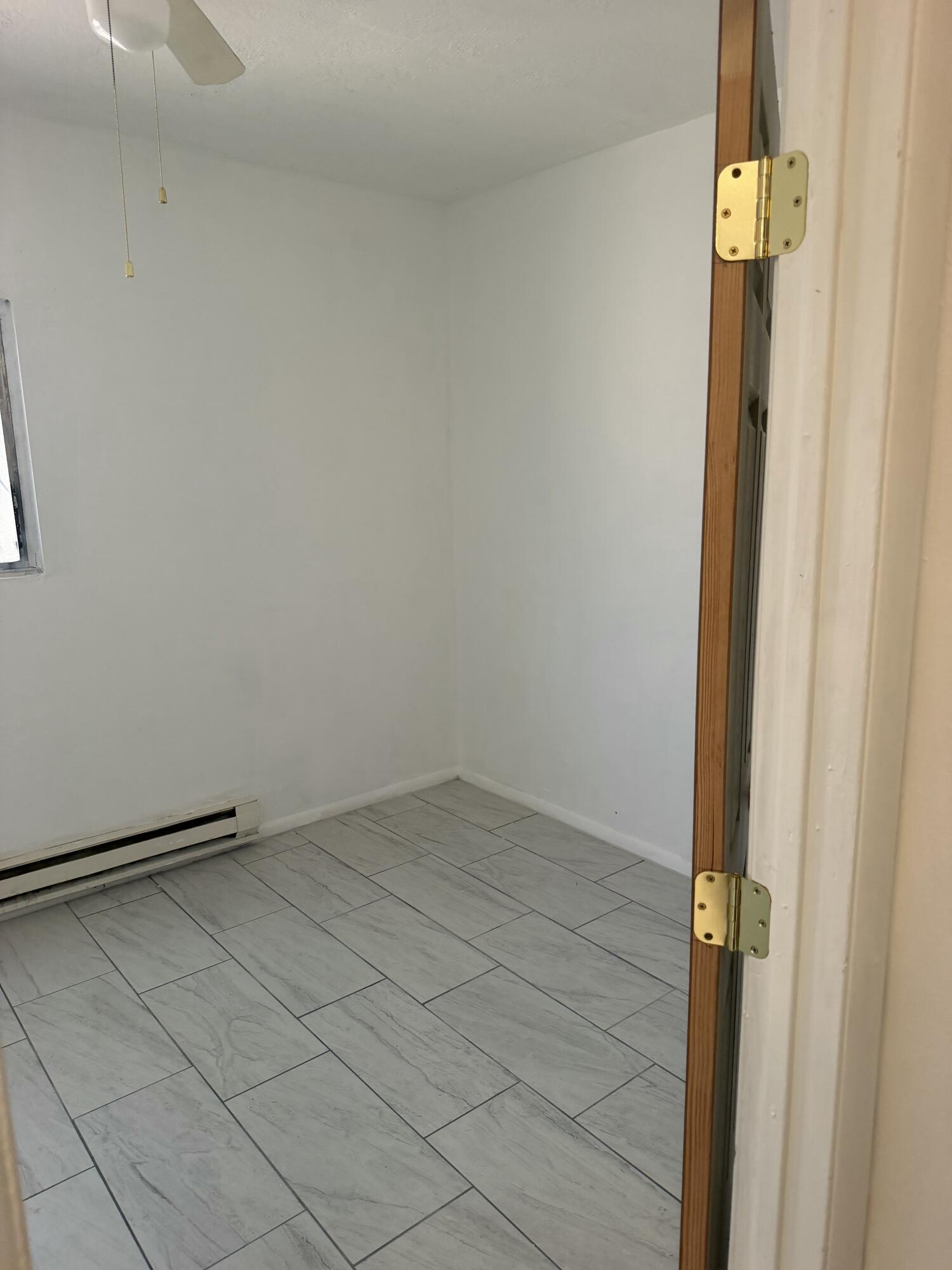 Photo 3 — 211 Texas Street NE