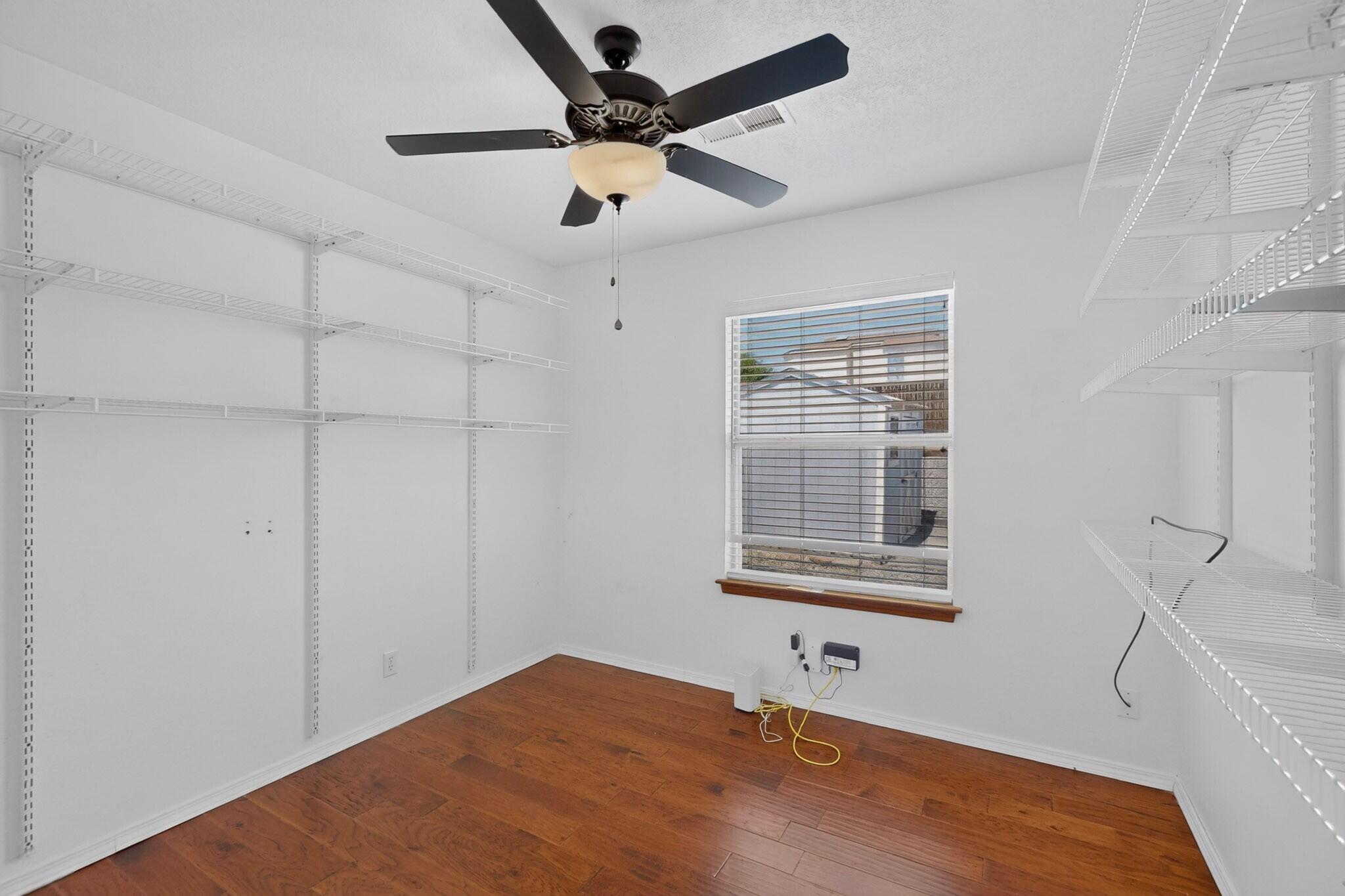 Photo 11 — 1724 Blueberry Drive NE