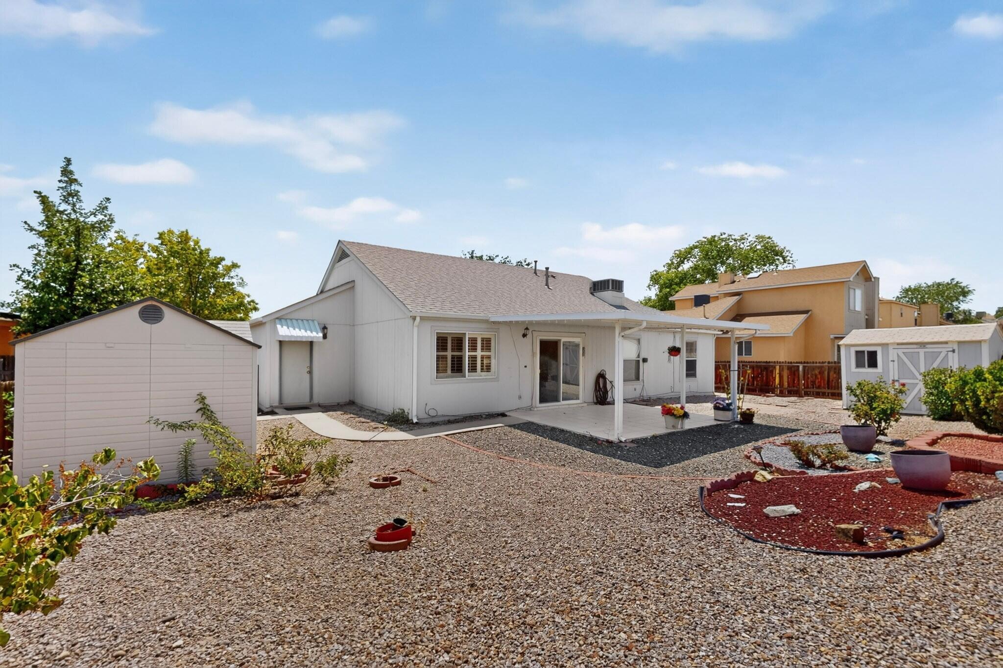Photo 9 — 1724 Blueberry Drive NE