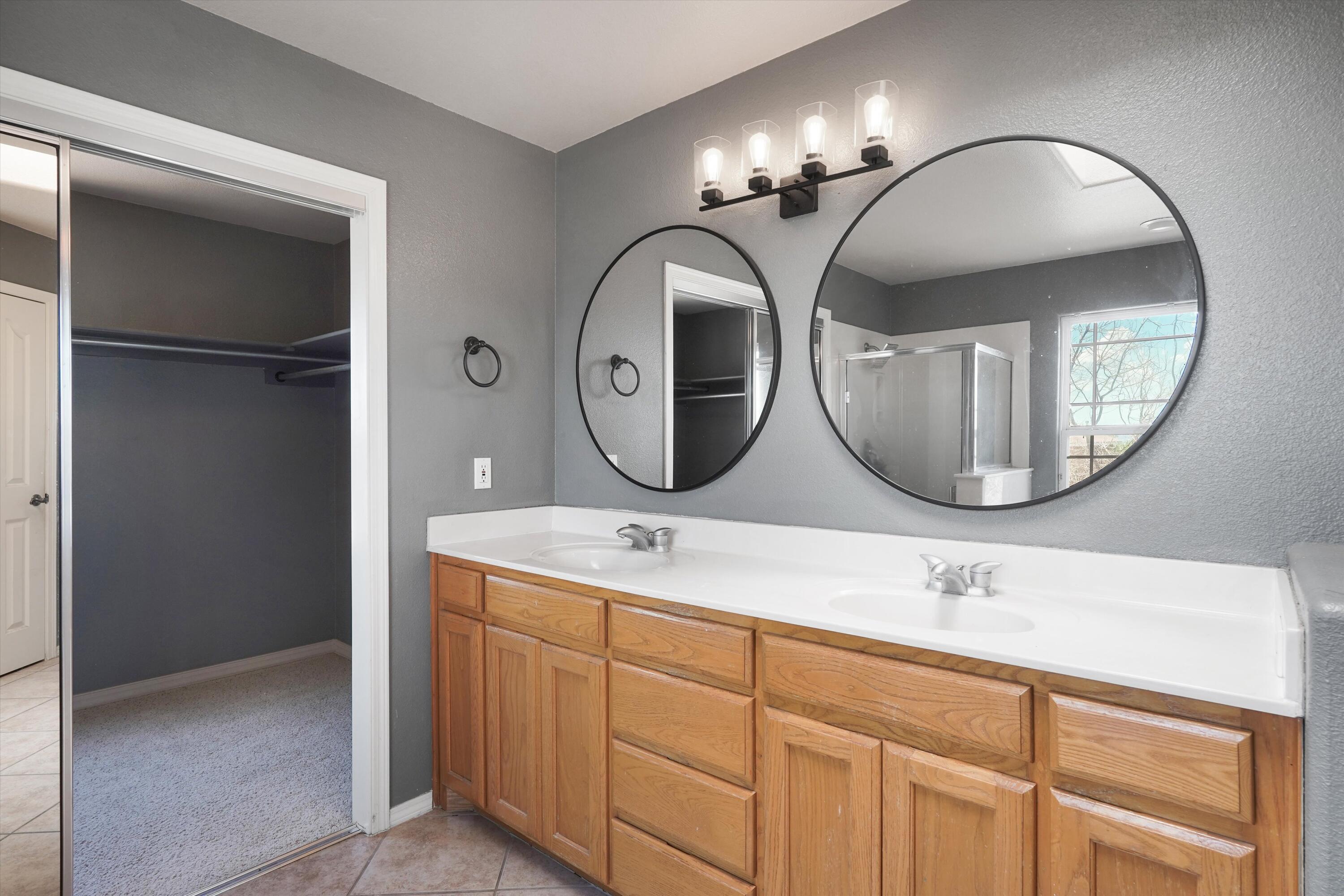 Photo 19 — 10402 Crosscut Drive NW