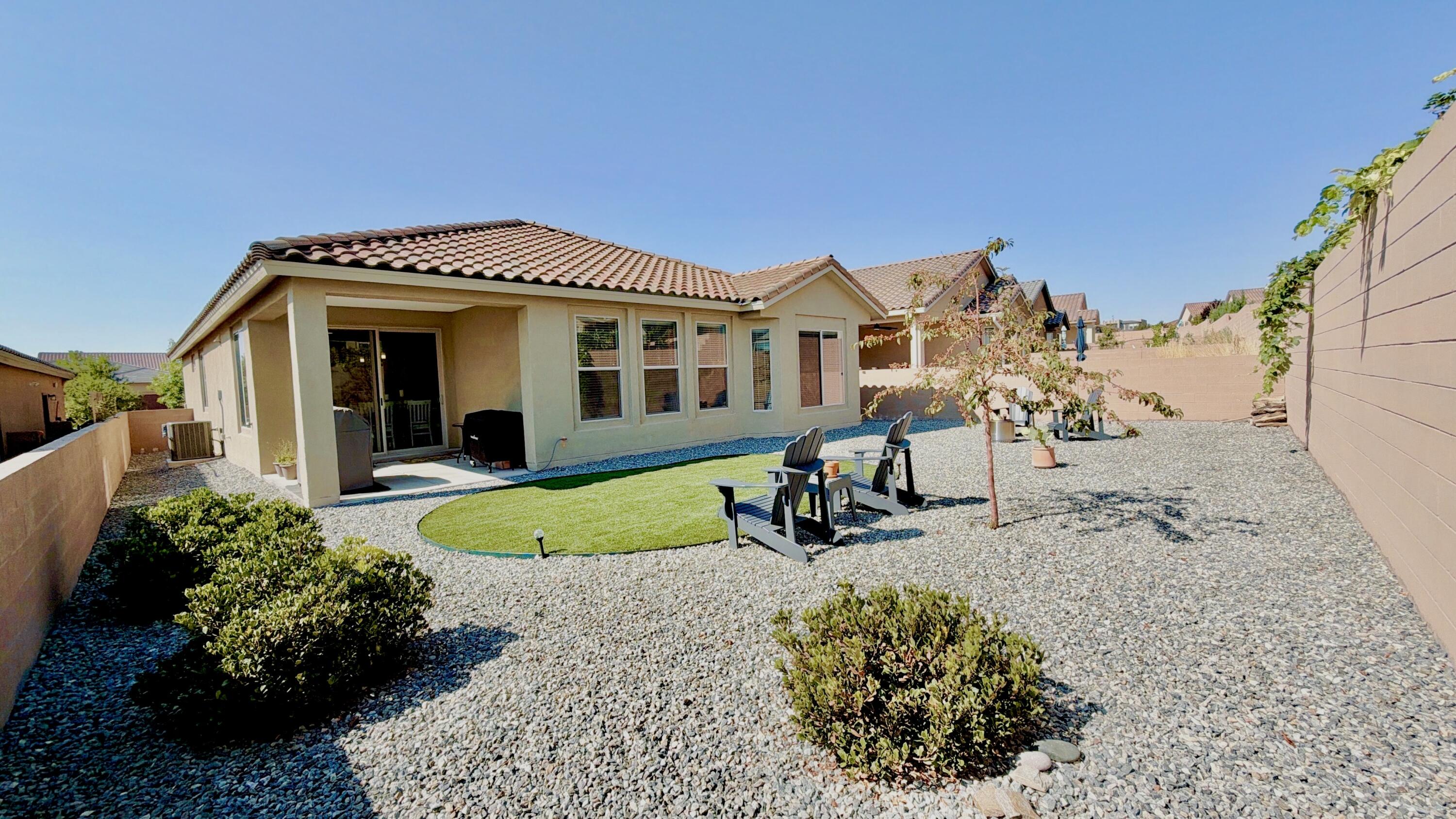 Photo 11 — 6255 Bryce Canyon Lane NE