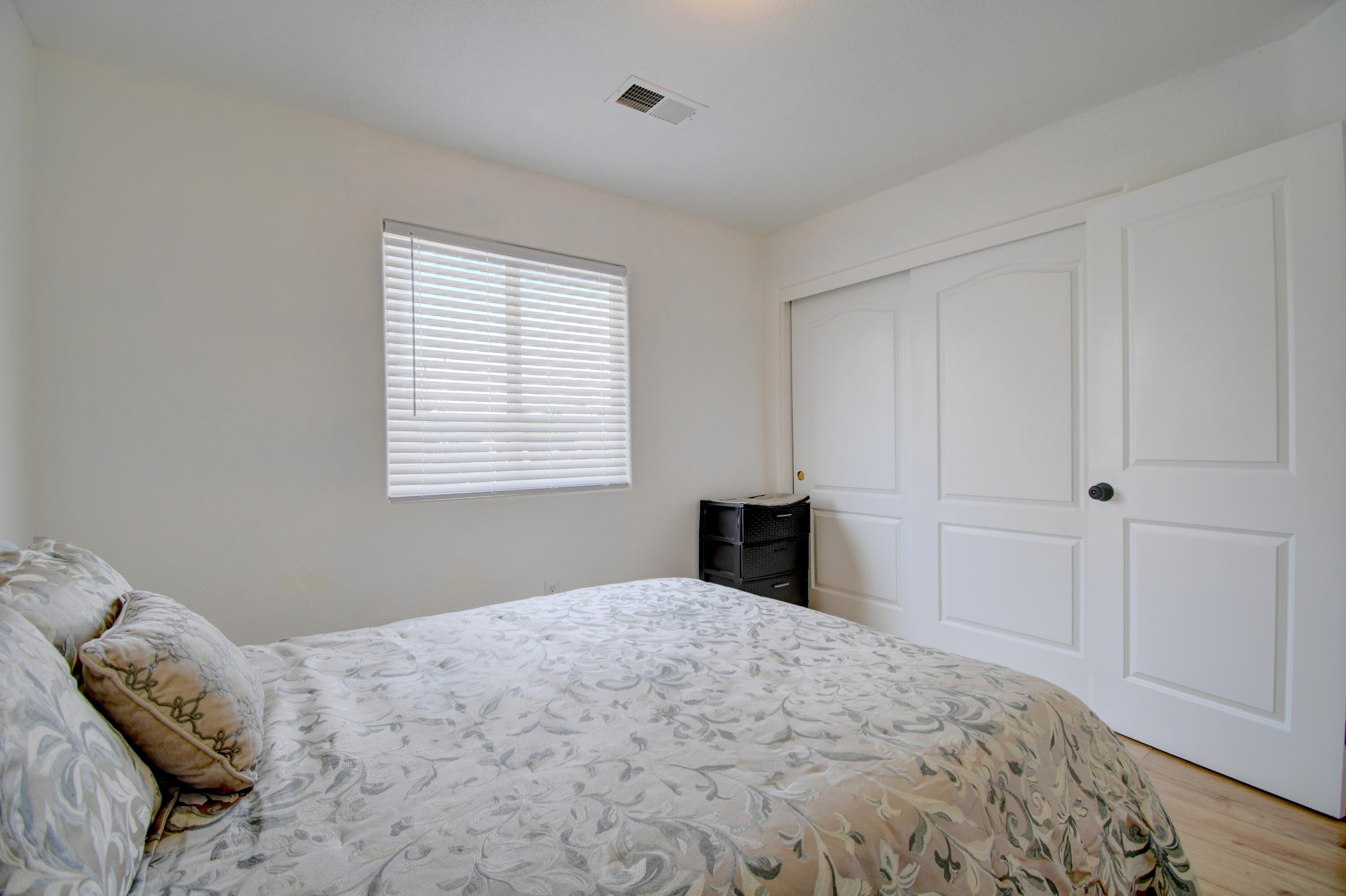 Photo 12 — 3401 Yellow Pine Lane SW