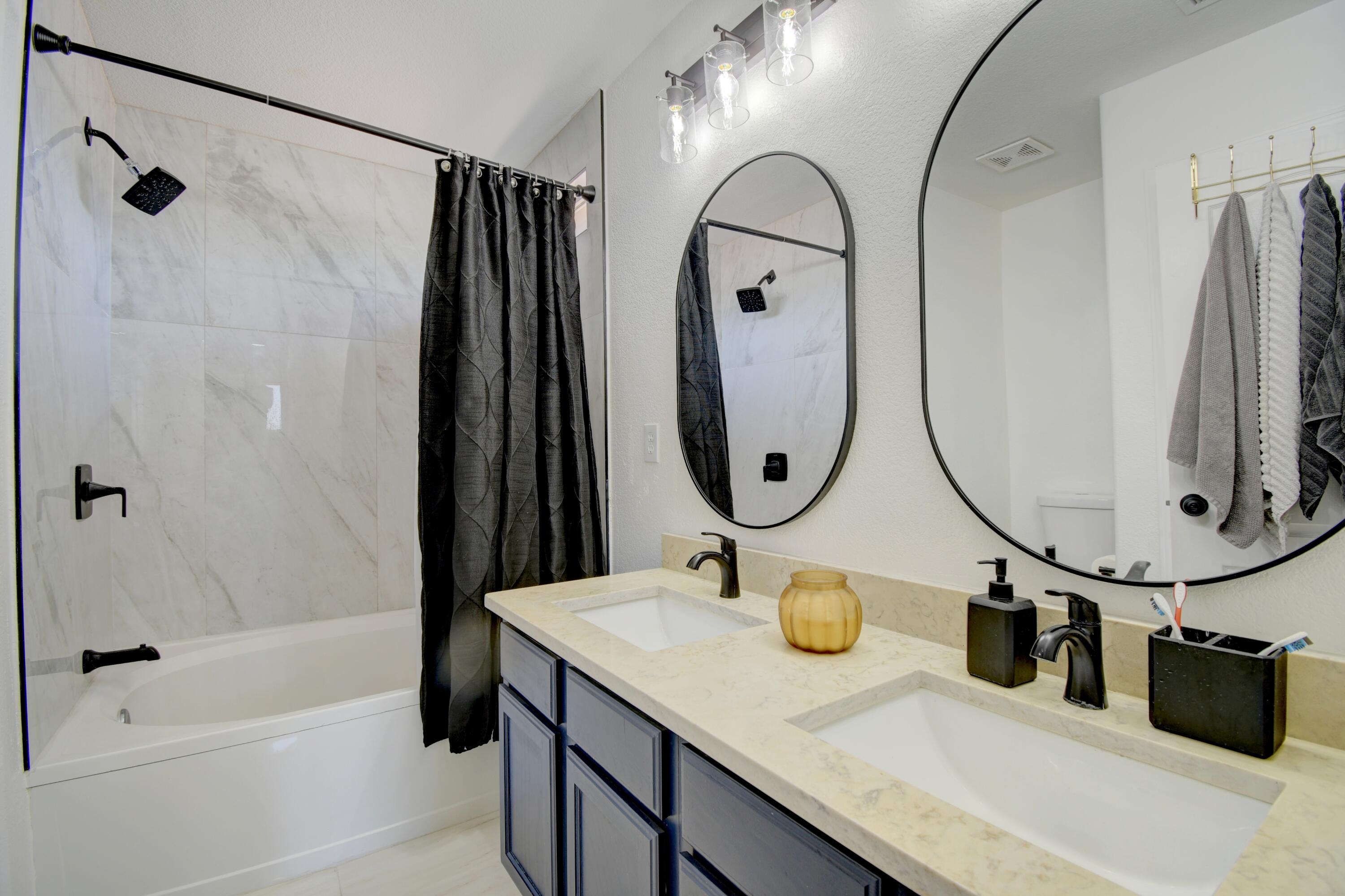 Photo 14 — 3401 Yellow Pine Lane SW