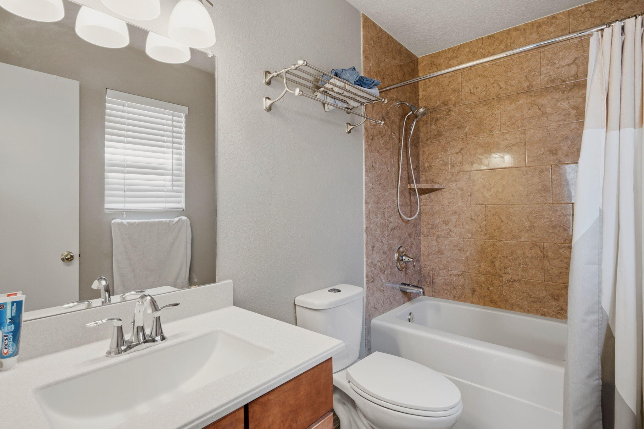 Photo 11 — 6705 Photinia Place NW