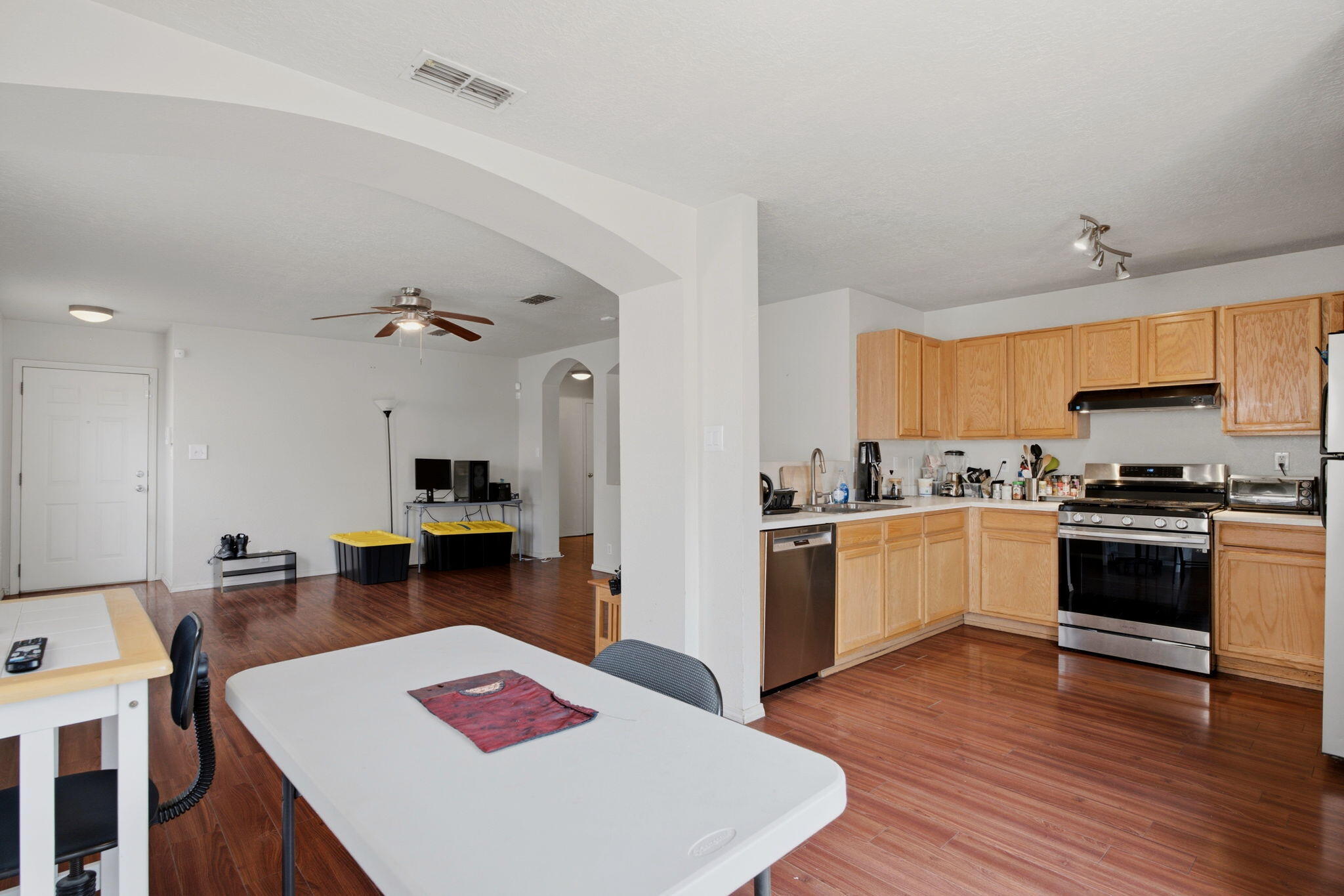 Photo 18 — 6705 Photinia Place NW