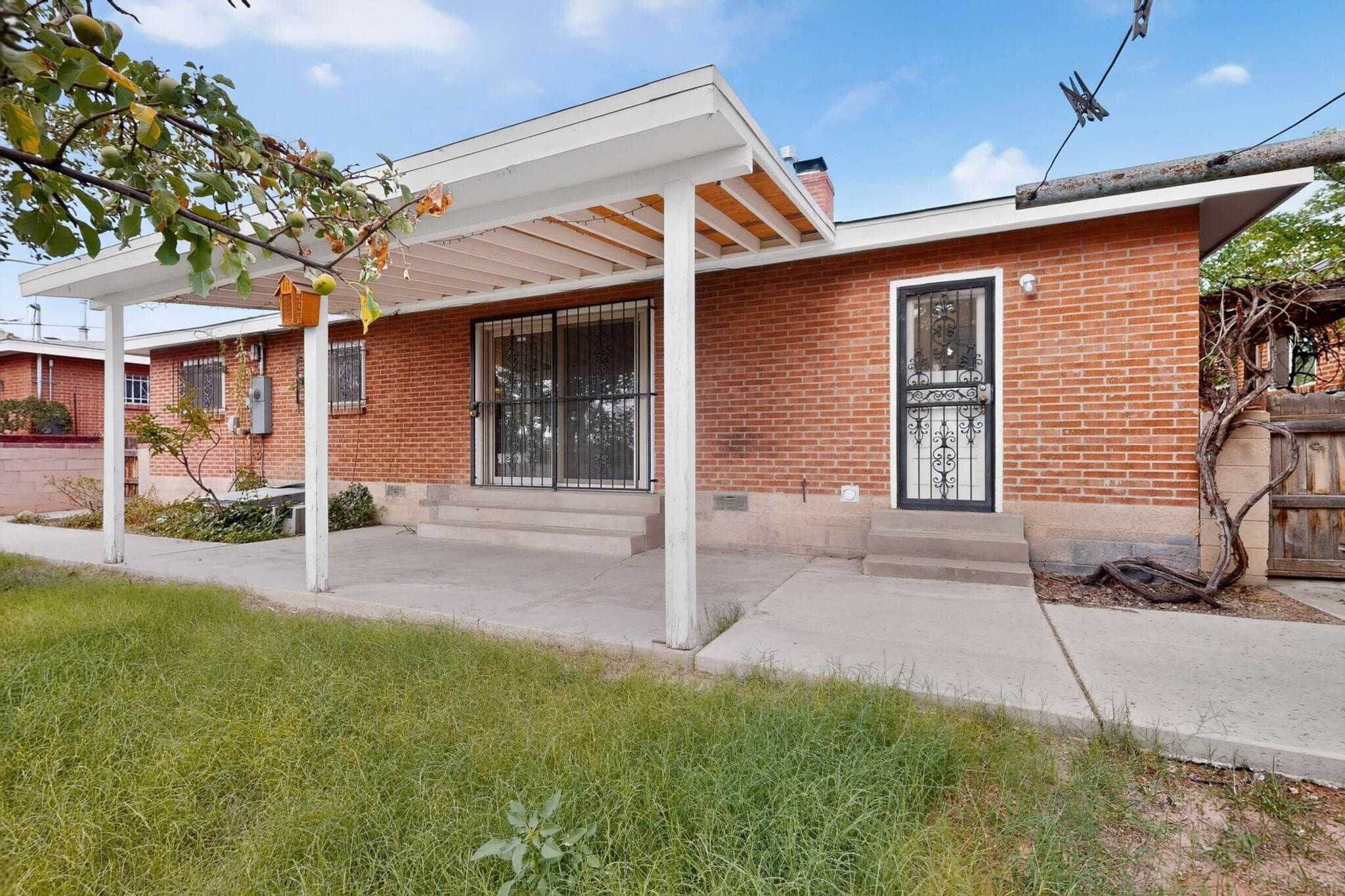 Photo 18 — 1809 Cornell Drive SE