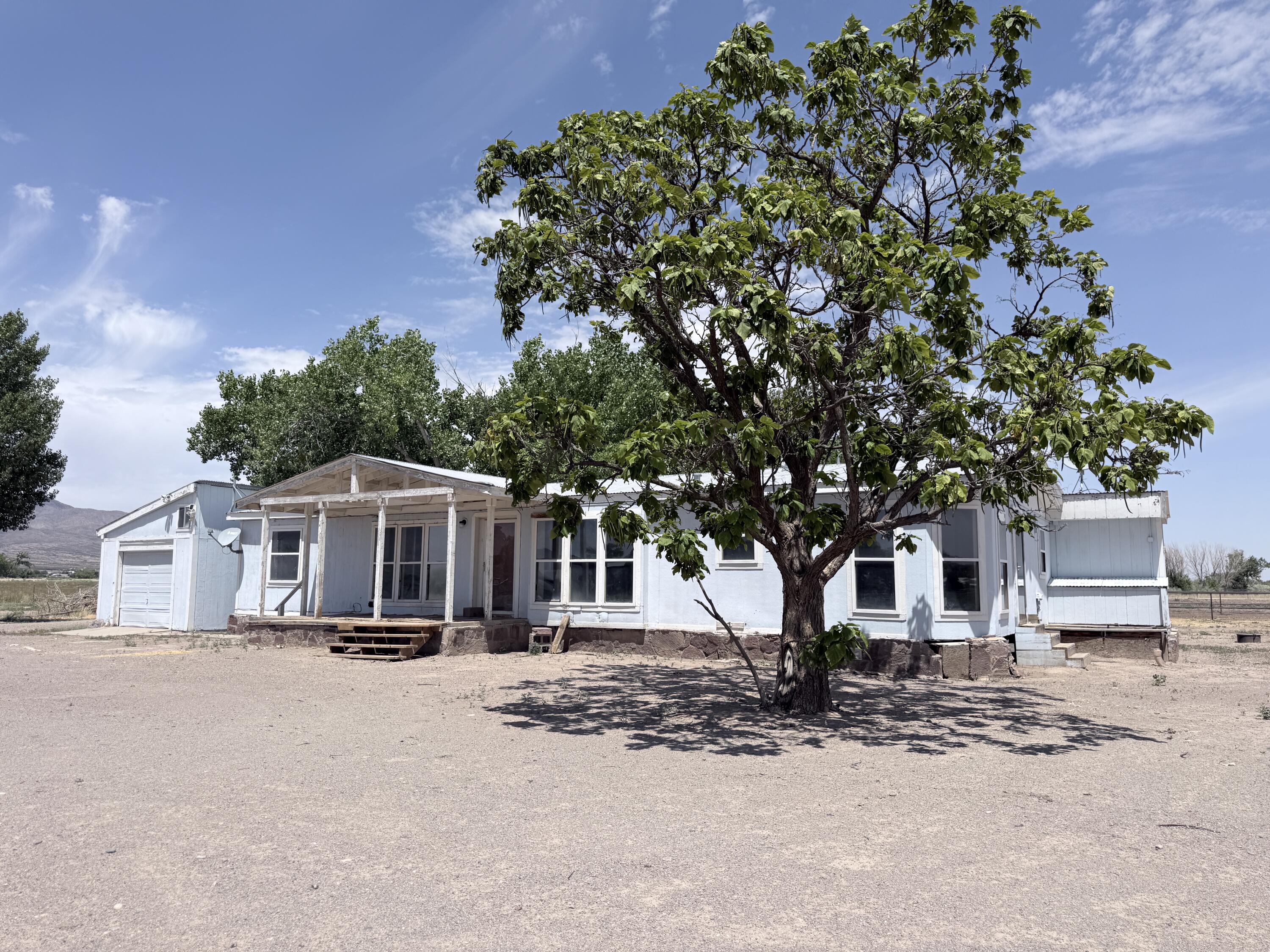 95 Pete Chavez Road, Lemitar, NM 87823