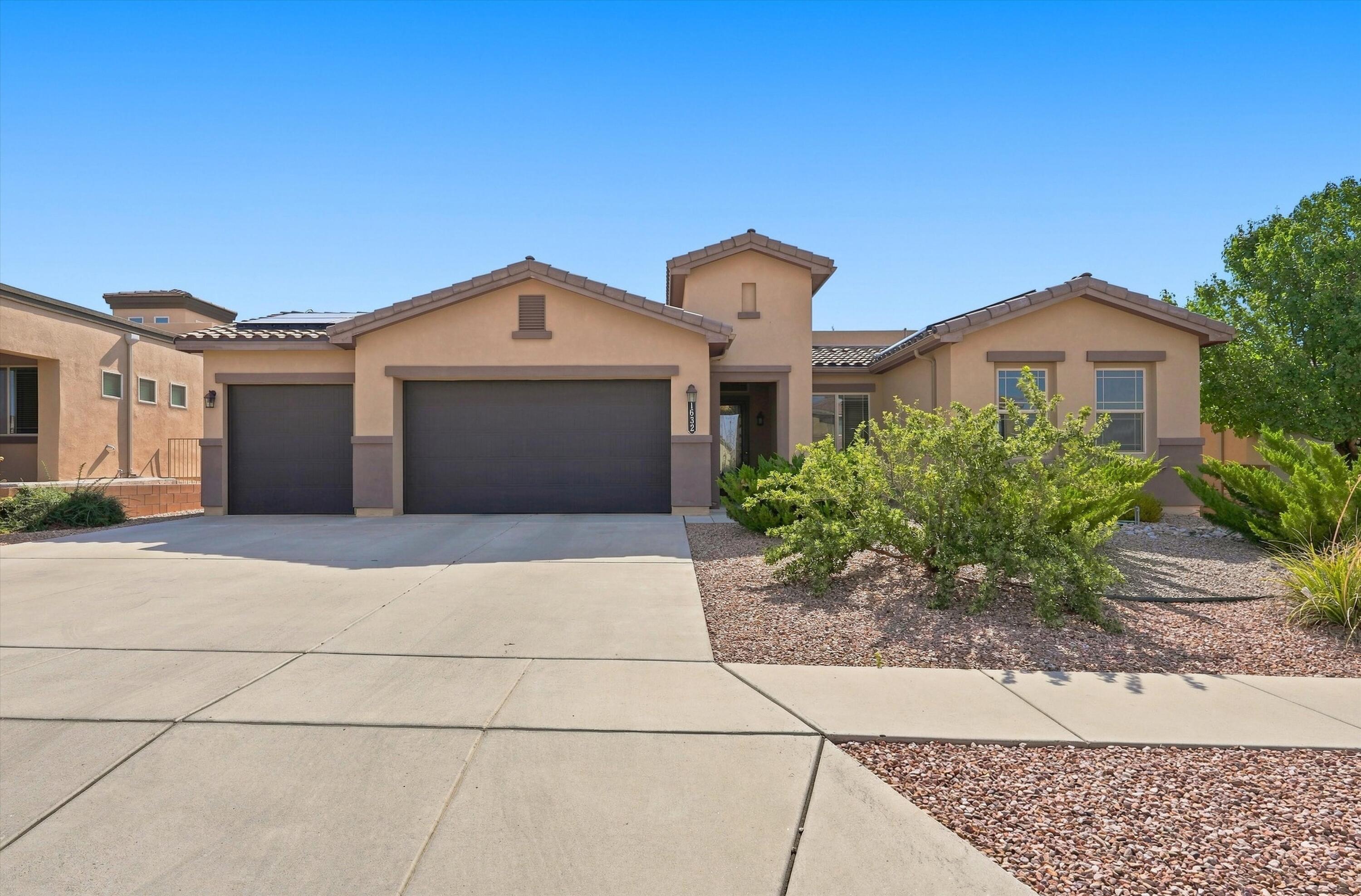 1632 Roble Drive SE, Rio Rancho, NM 87124