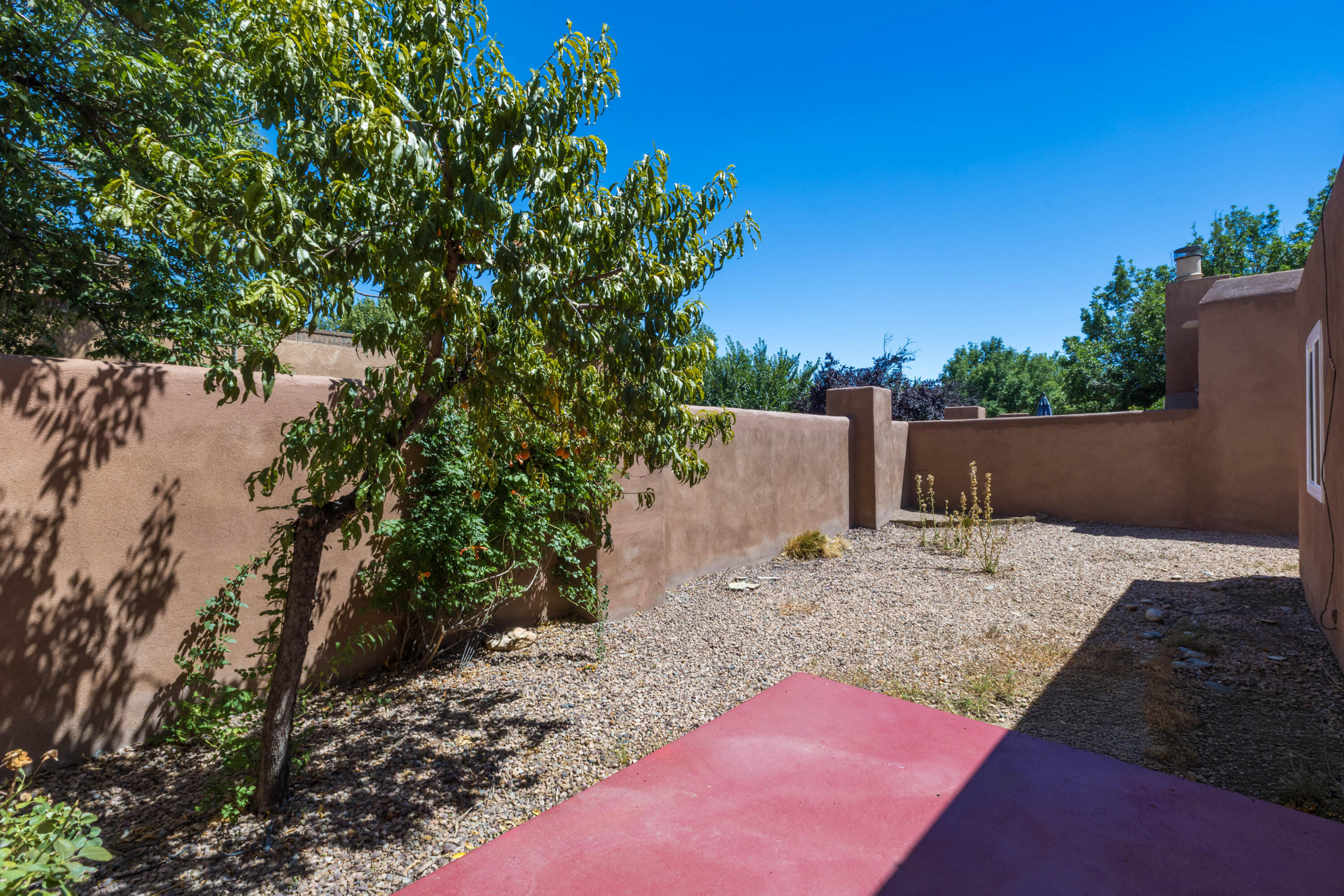 Photo 4 — 2404 Don Pedro NW