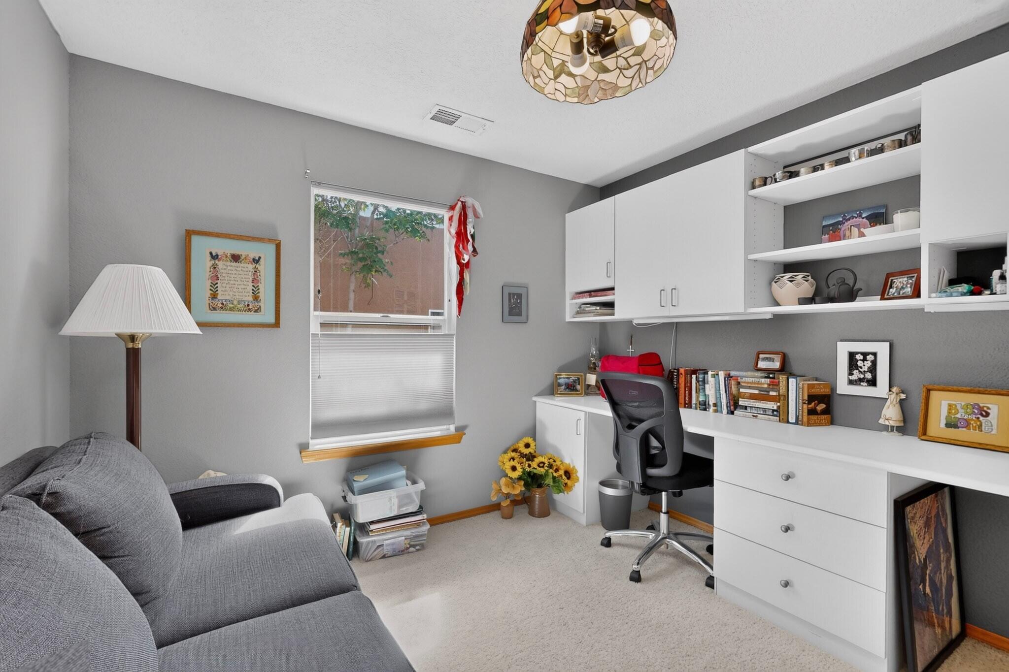 Photo 10 — 6333 Santo Domingo Street NW