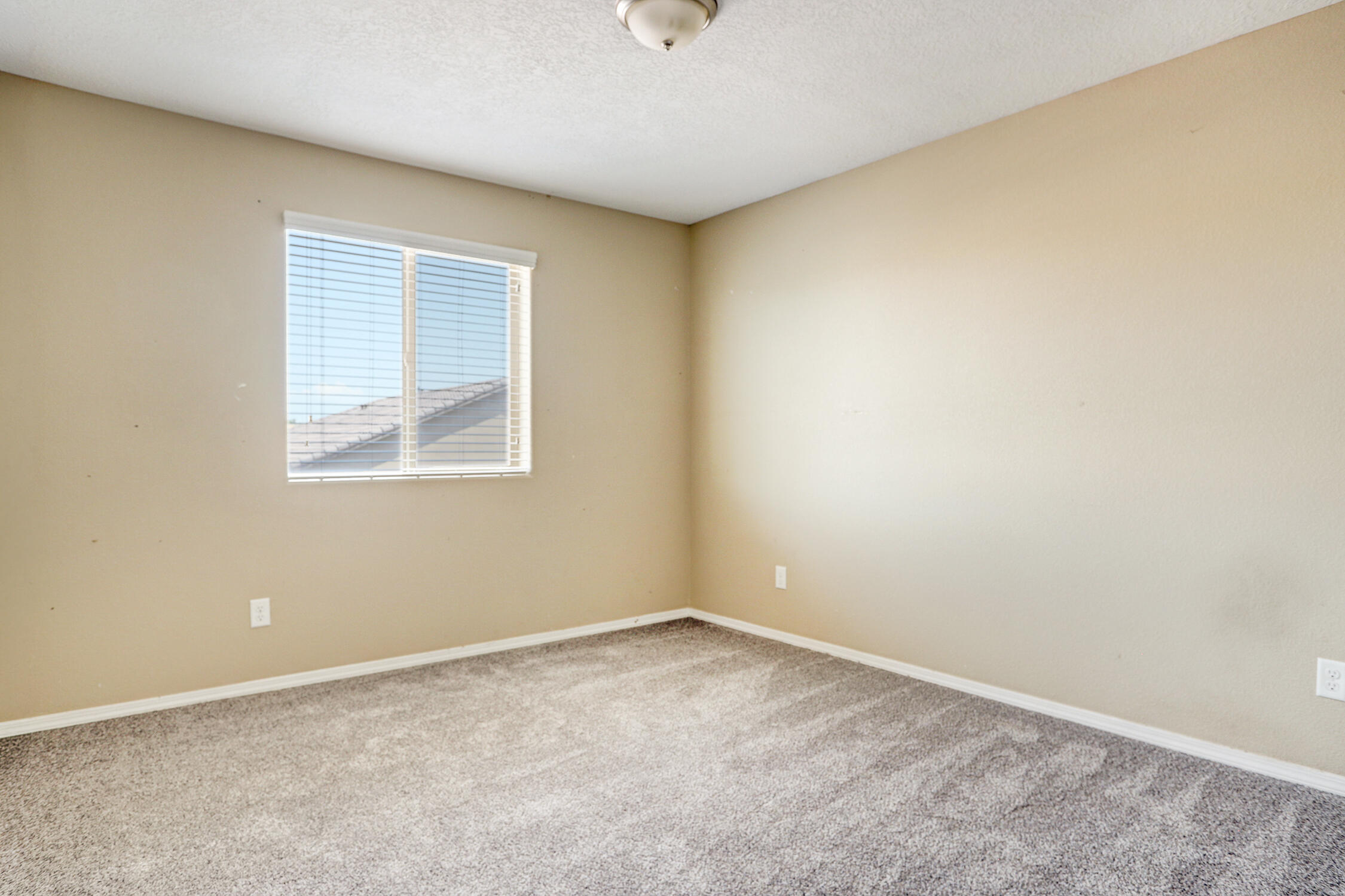 Photo 17 — 2821 Bayas Road SE