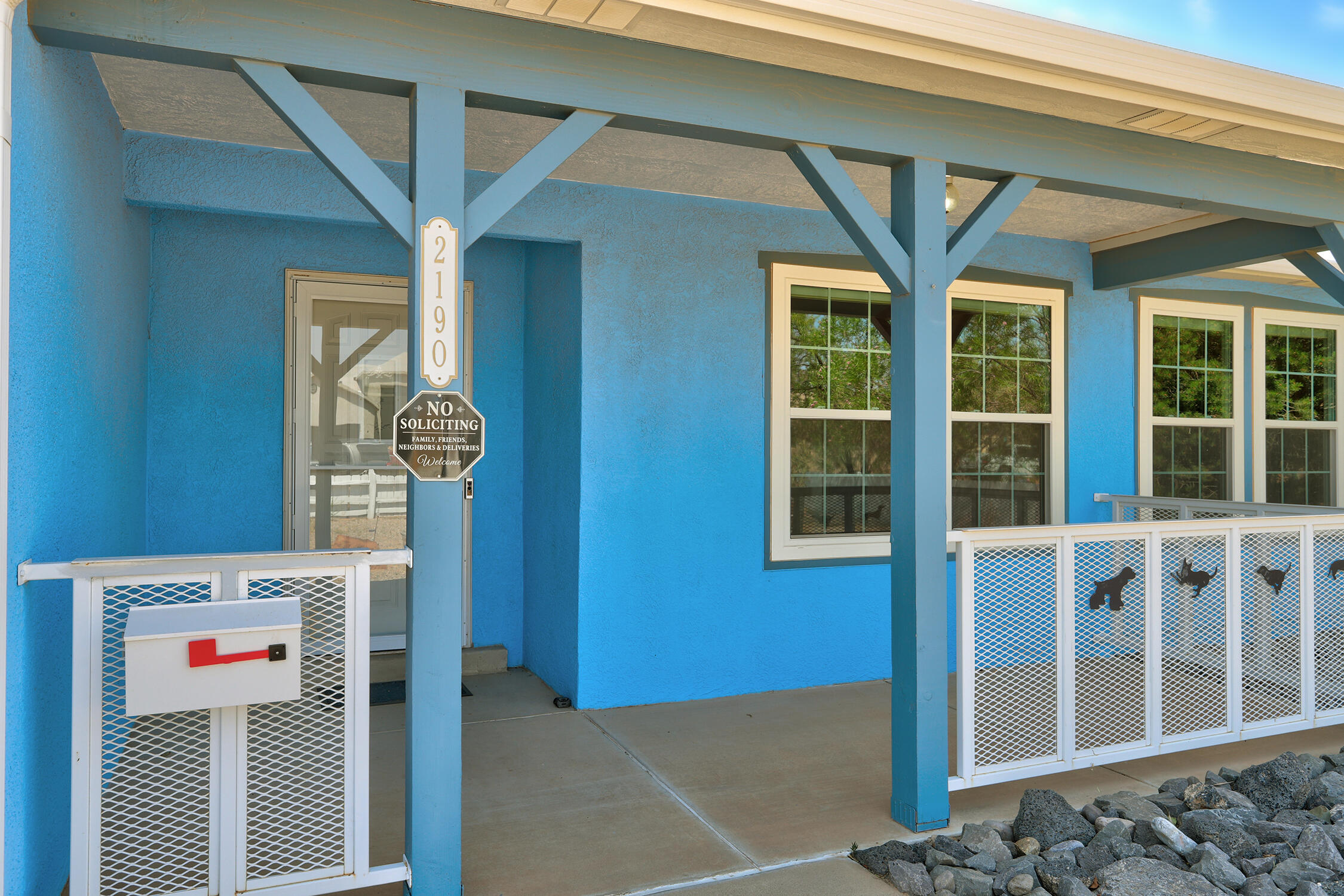 2190 Monterrey Road NE, Rio Rancho, NM 87144
