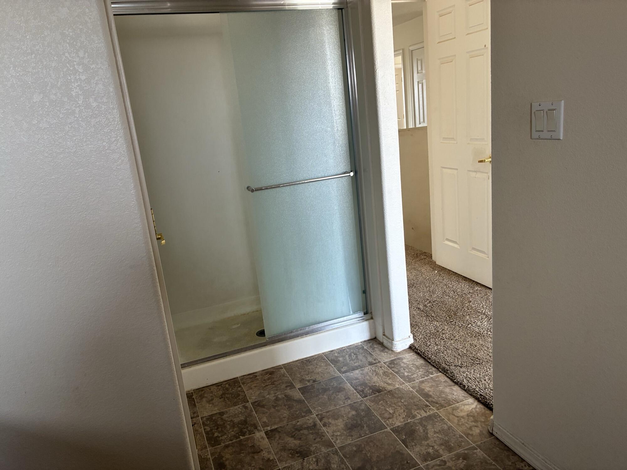 Photo 4 — 1445 Isleta Court NE