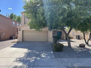 Photo 14 — 1445 Isleta Court NE