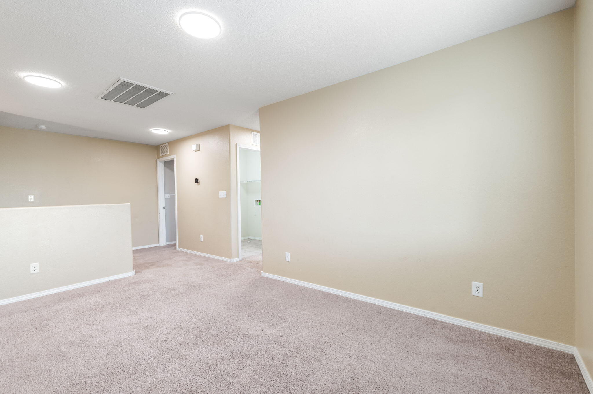 Photo 9 — 1014 El Prado Street NW