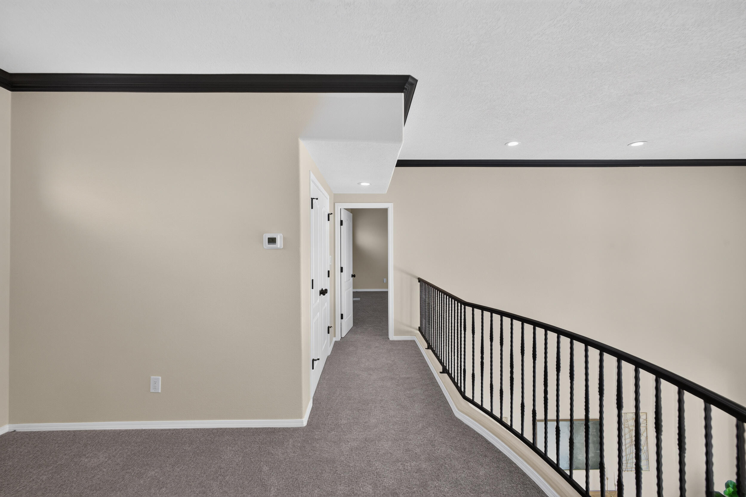 Photo 2 — 11127 Inverness Court NE