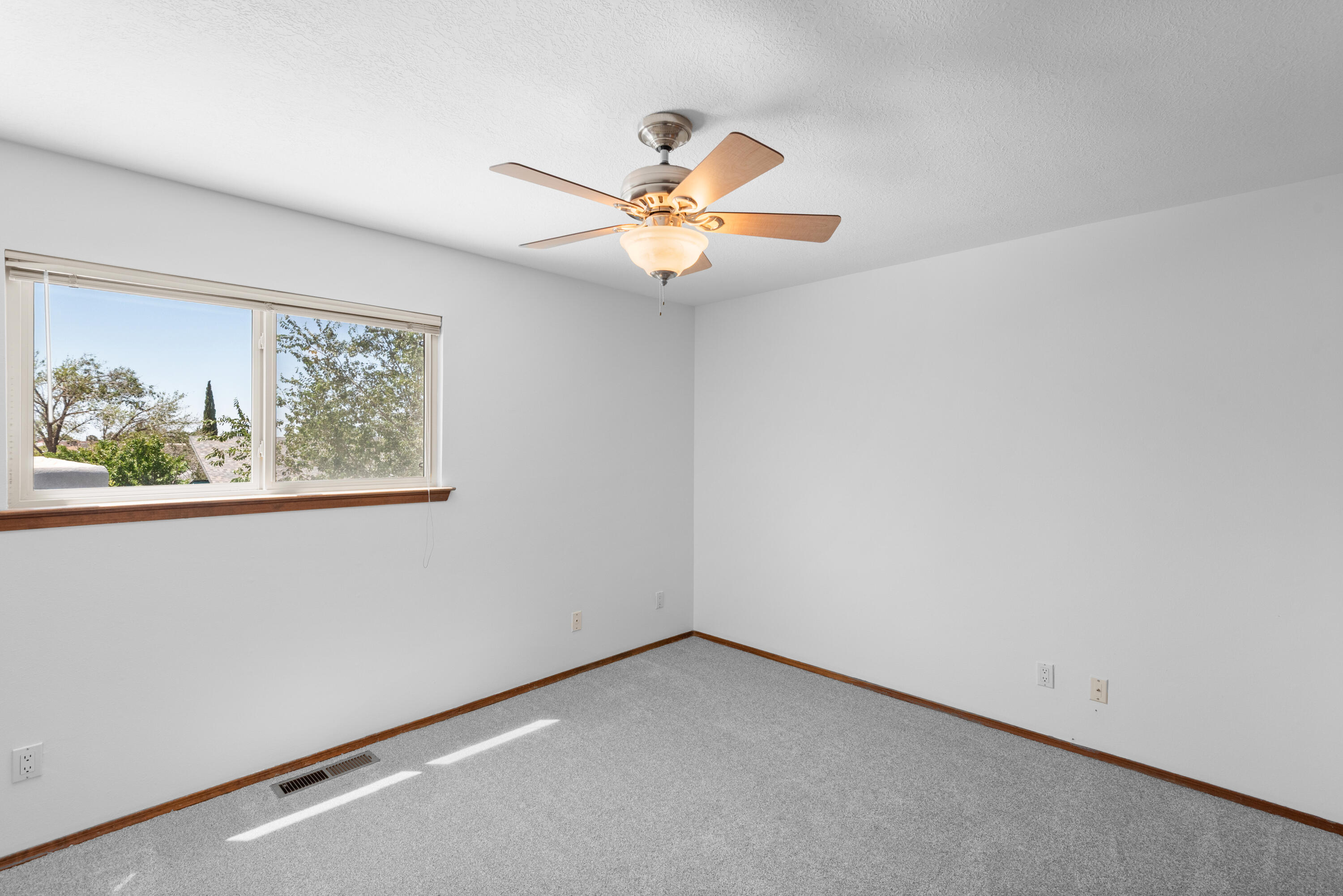 Photo 18 — 13104 Deer Dancer Trail NE