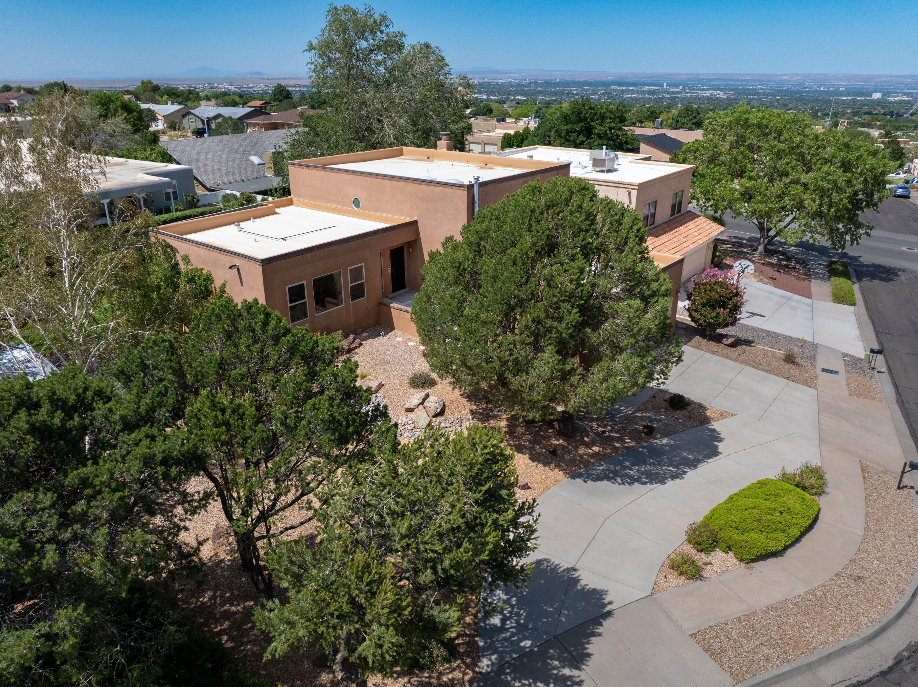 Photo 11 — 13104 Deer Dancer Trail NE