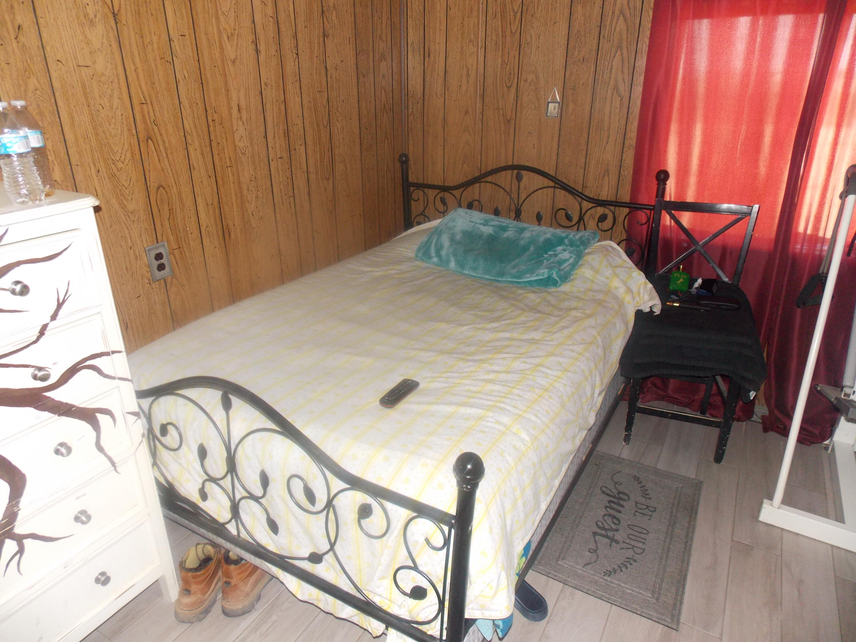 Photo 15 — 442 Meadowlake Road