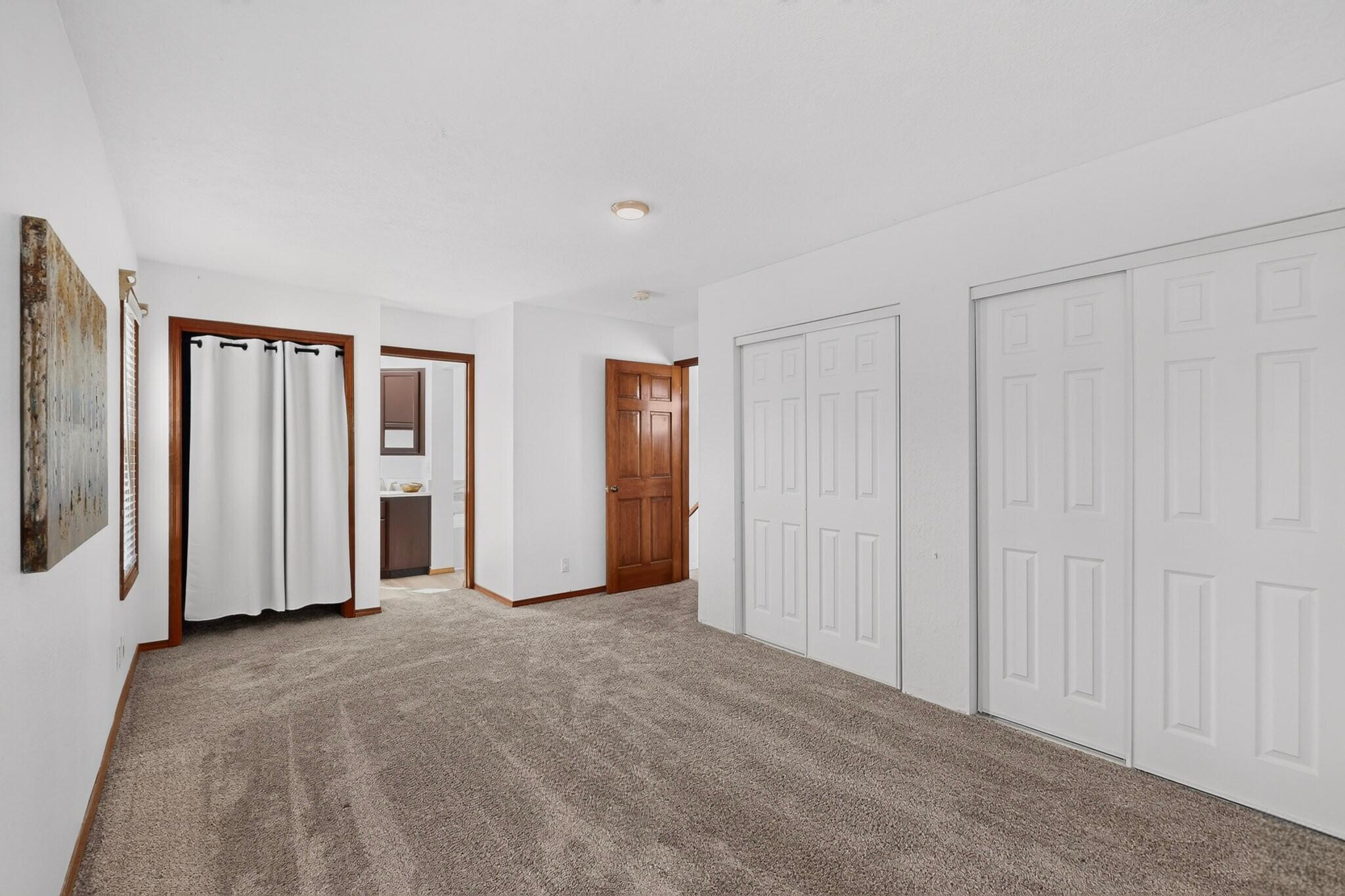 Photo 11 — 2340 Britt Street NE