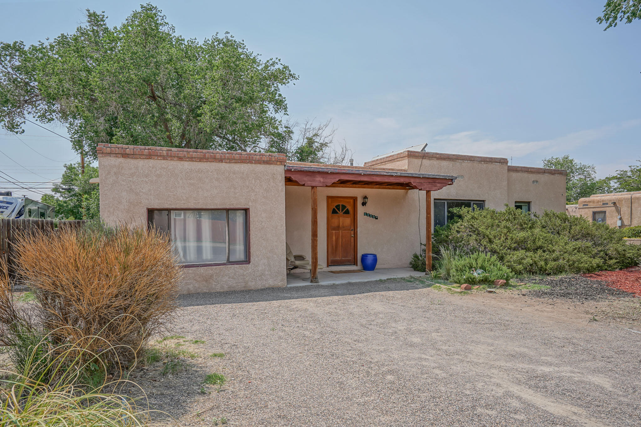 6809 Vermejo Drive NW, Albuquerque, NM 87107