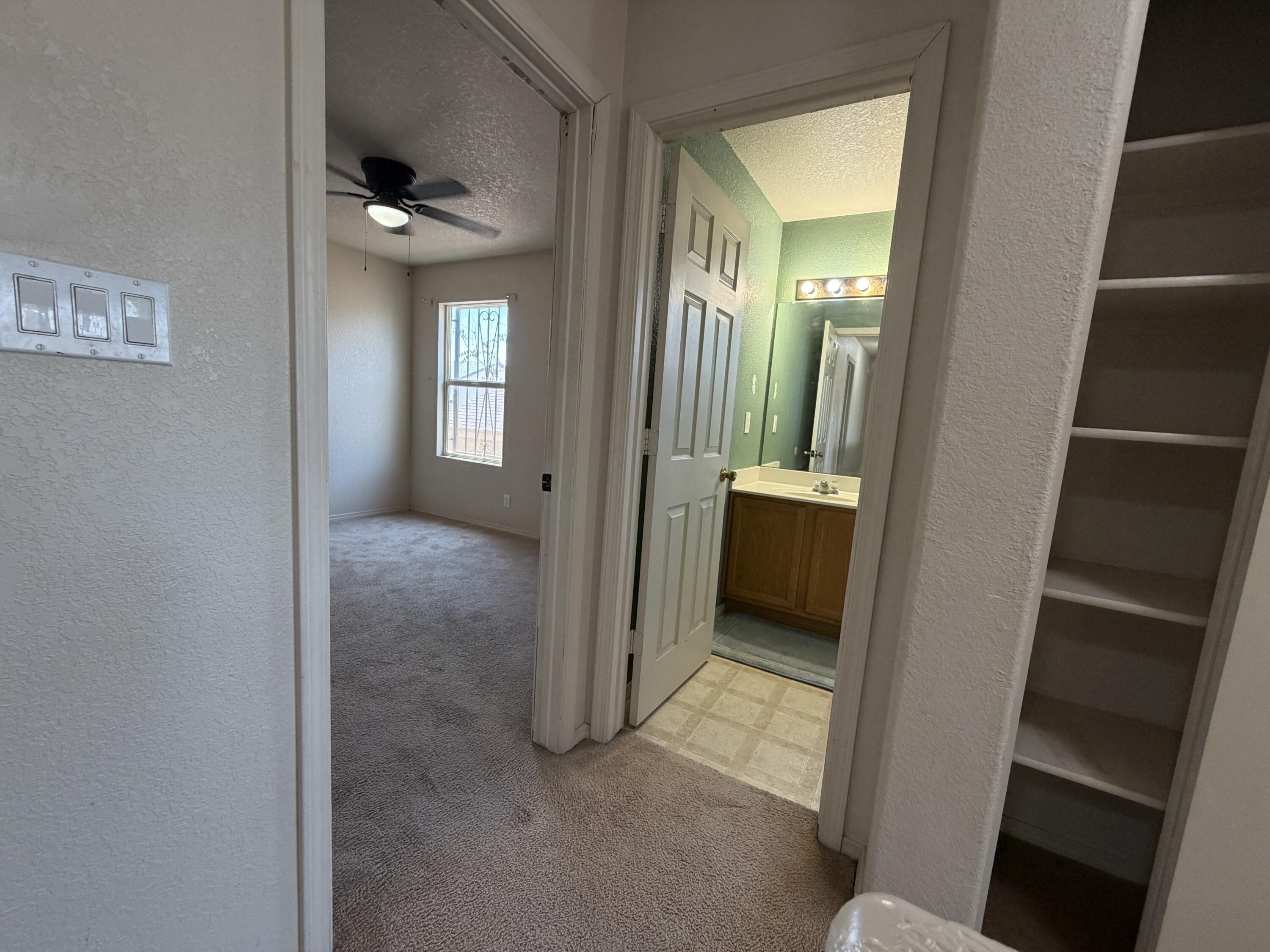 Photo 16 — 1320 Amole Drive SW