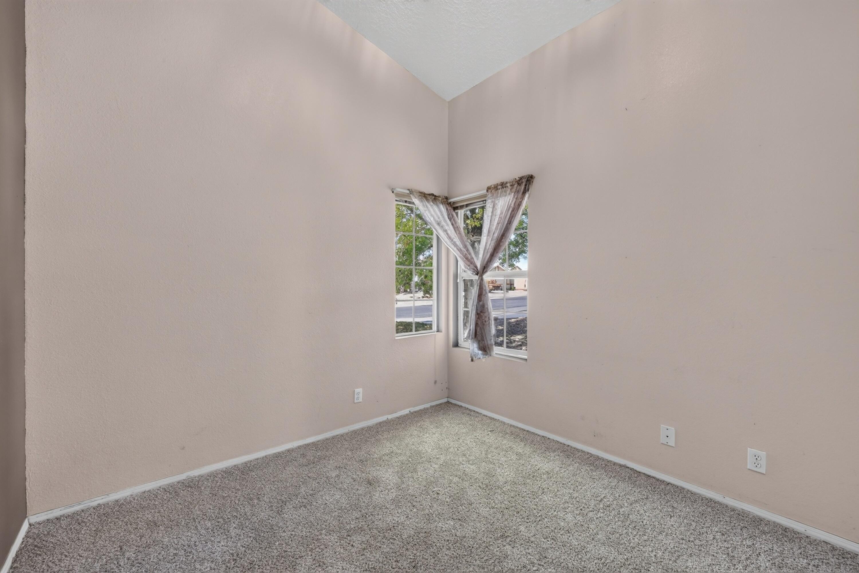 Photo 8 — 4427 Barrett Avenue NW