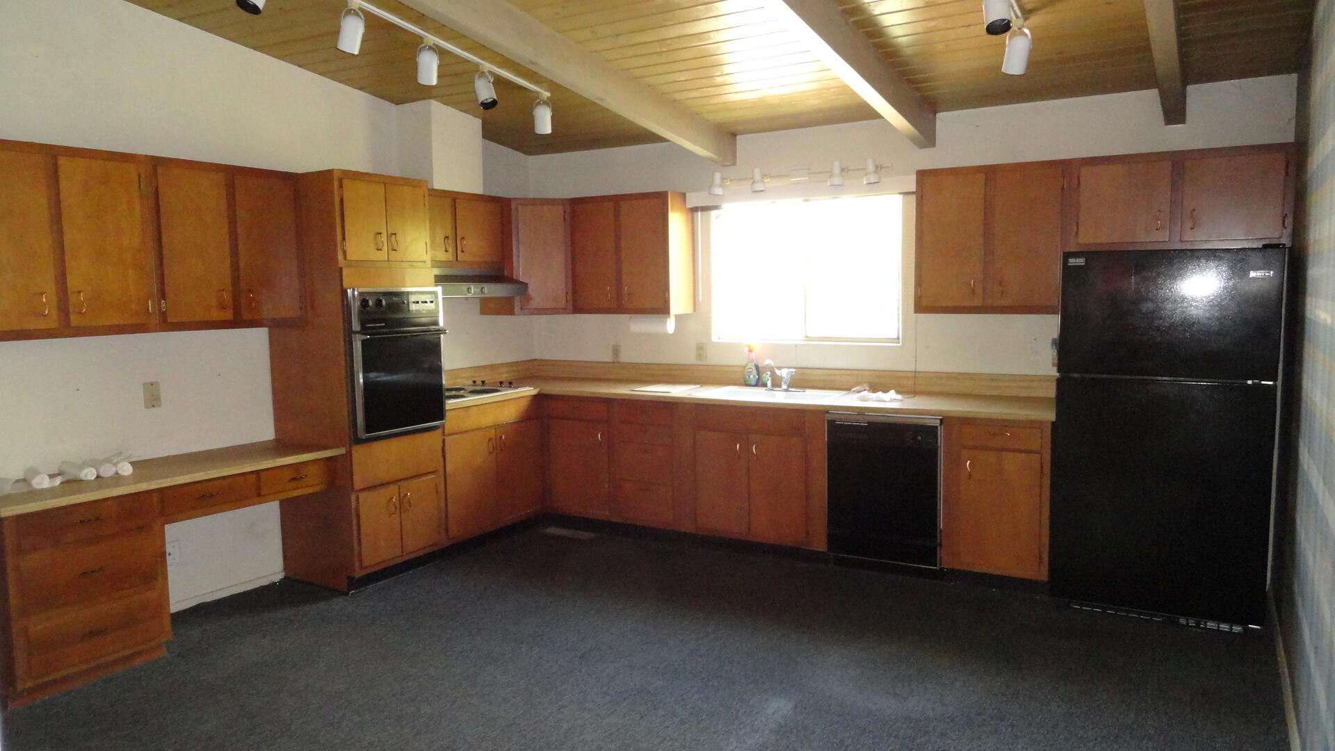 Photo 8 — 1908 Ridgecrest Drive SE