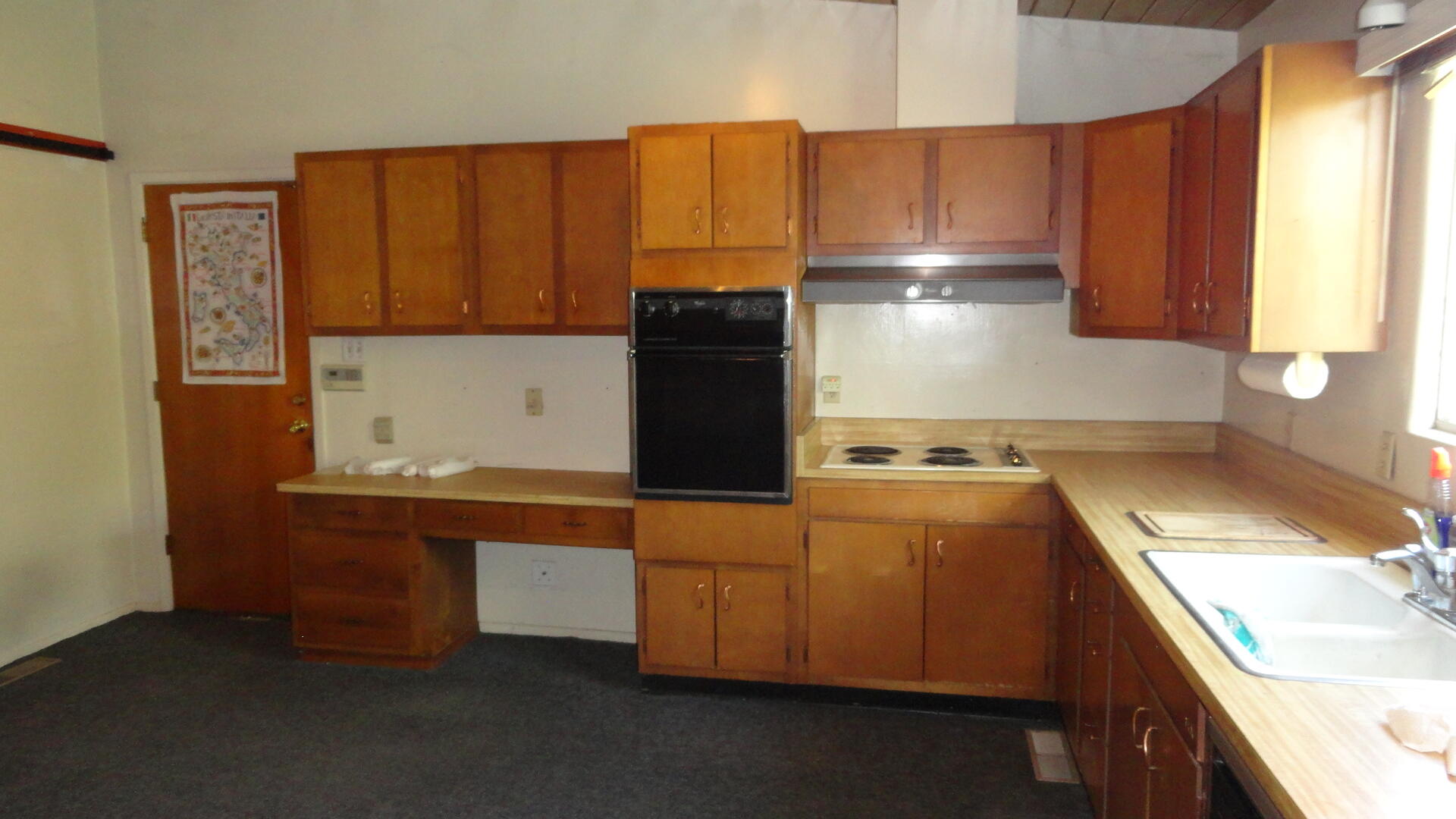 Photo 9 — 1908 Ridgecrest Drive SE