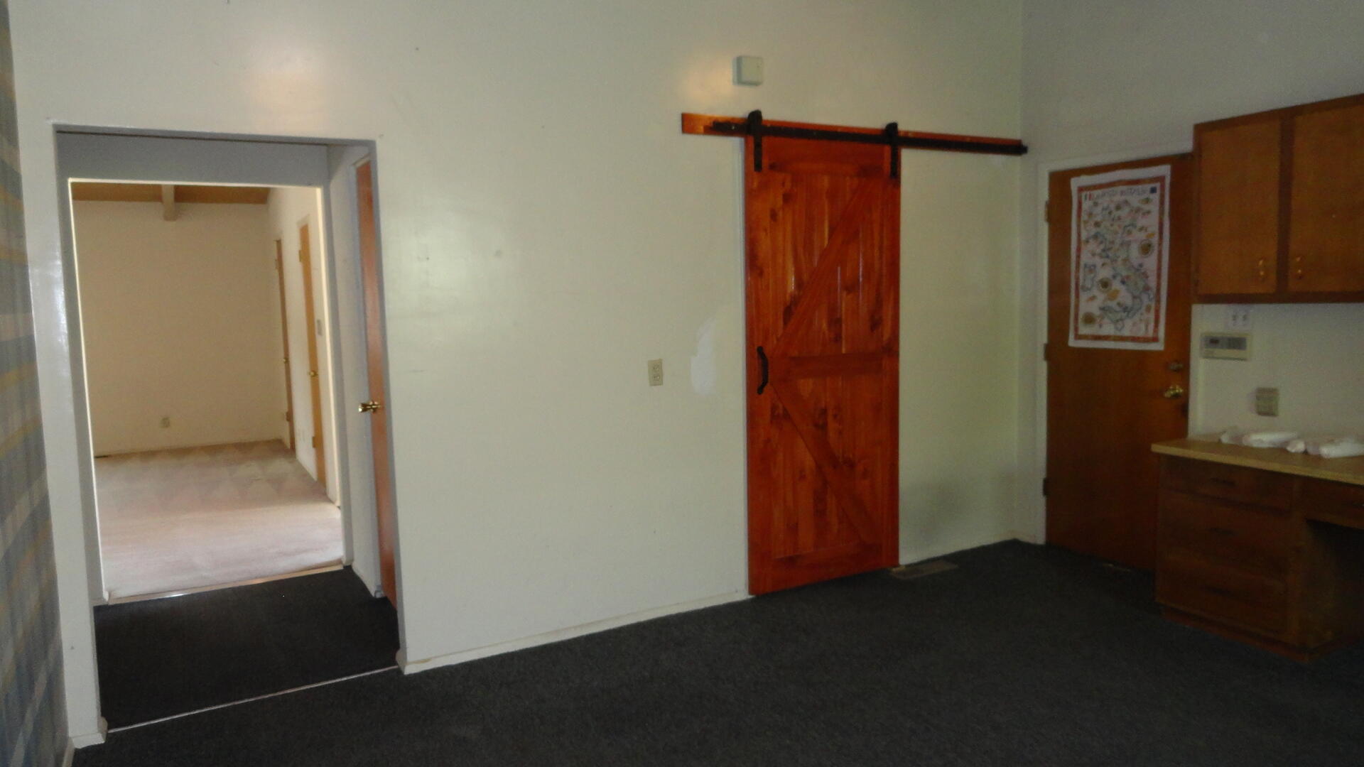 Photo 10 — 1908 Ridgecrest Drive SE