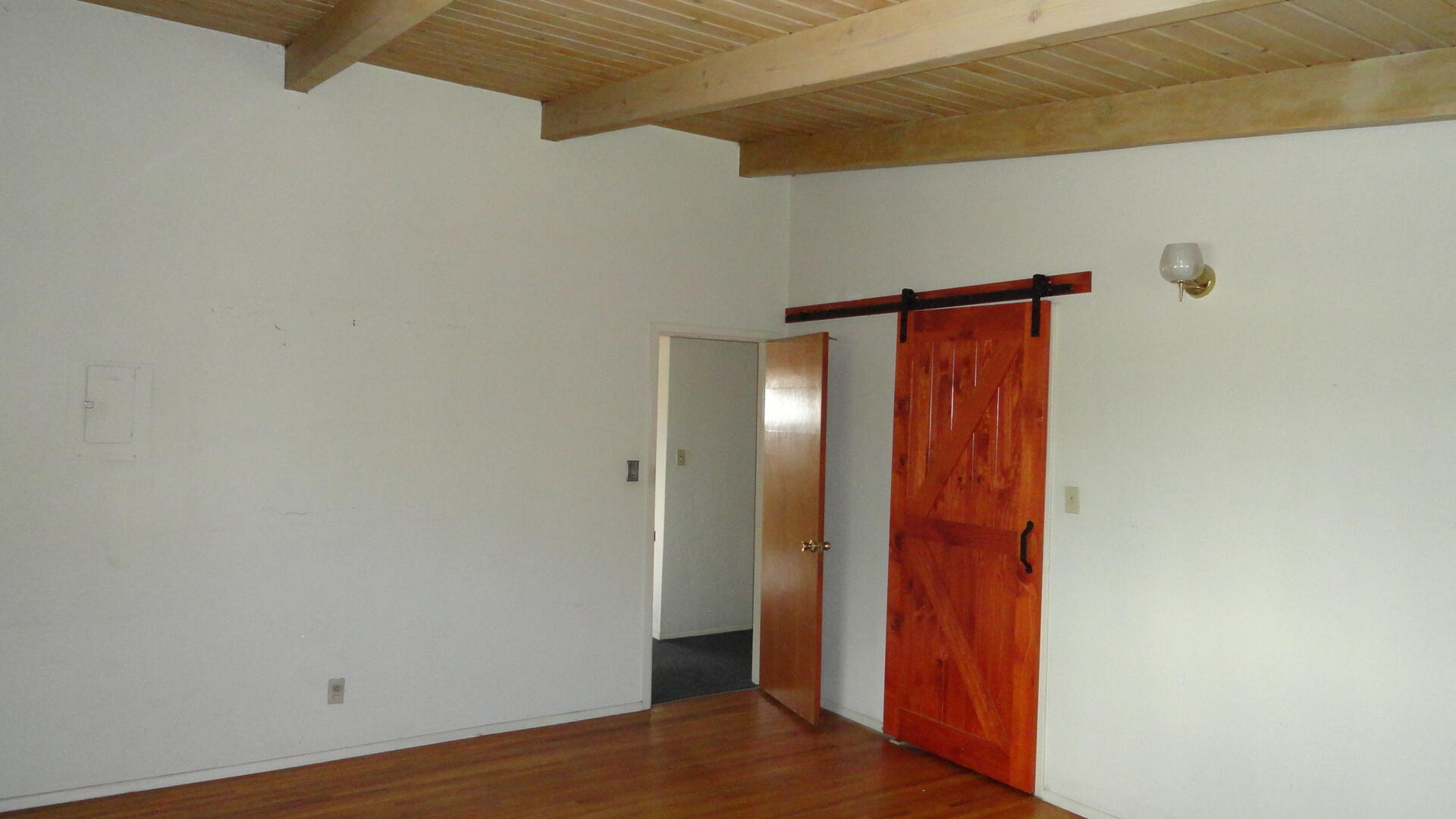 Photo 17 — 1908 Ridgecrest Drive SE