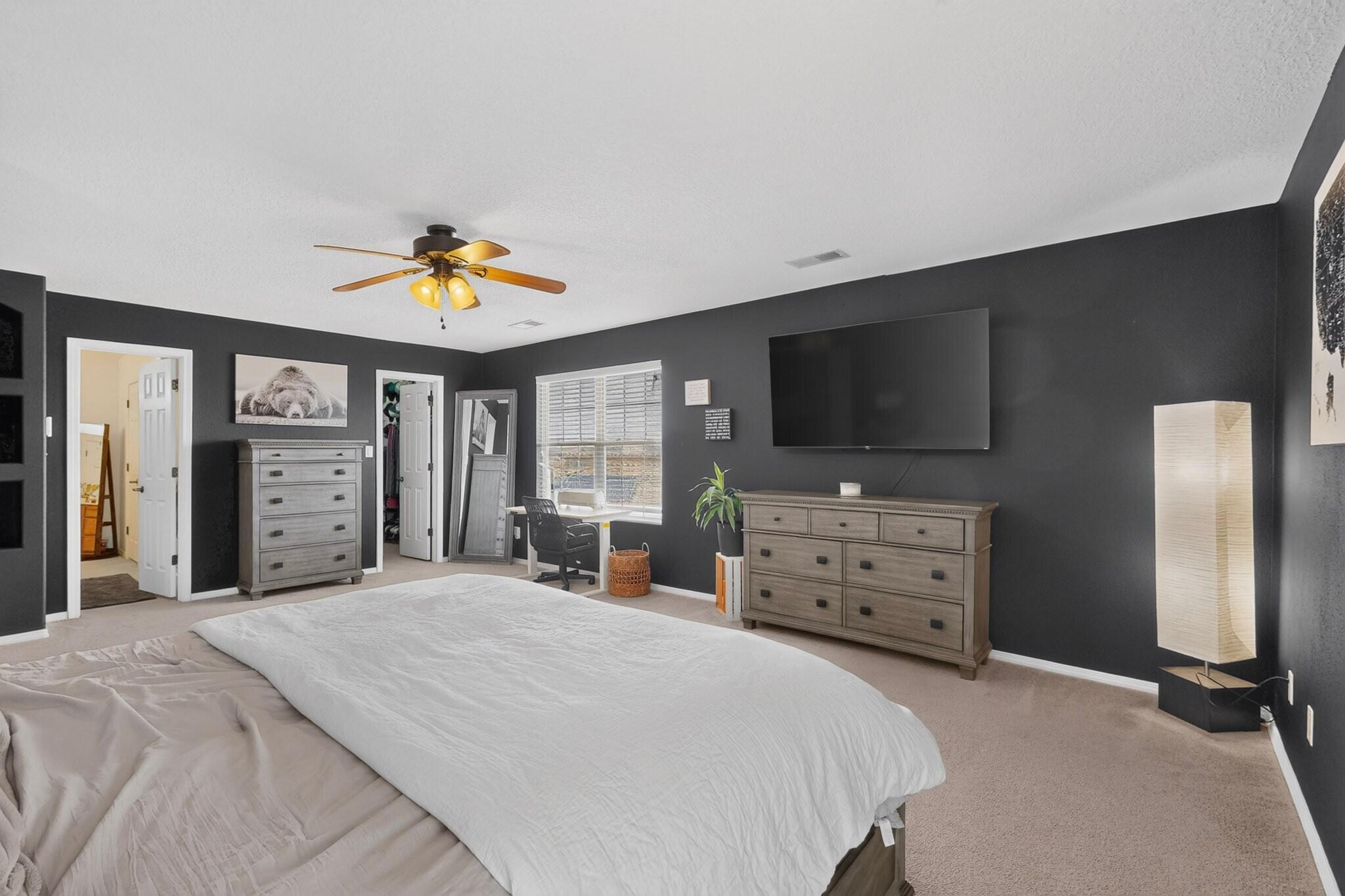 Photo 5 — 1612 Wind Ridge Drive NW
