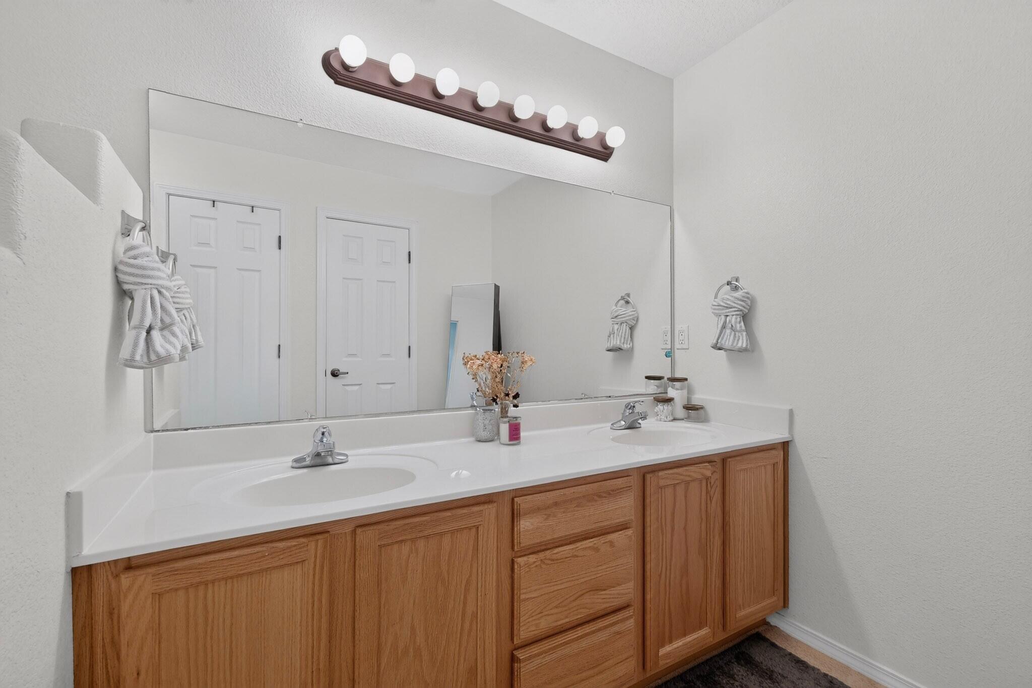 Photo 6 — 1612 Wind Ridge Drive NW