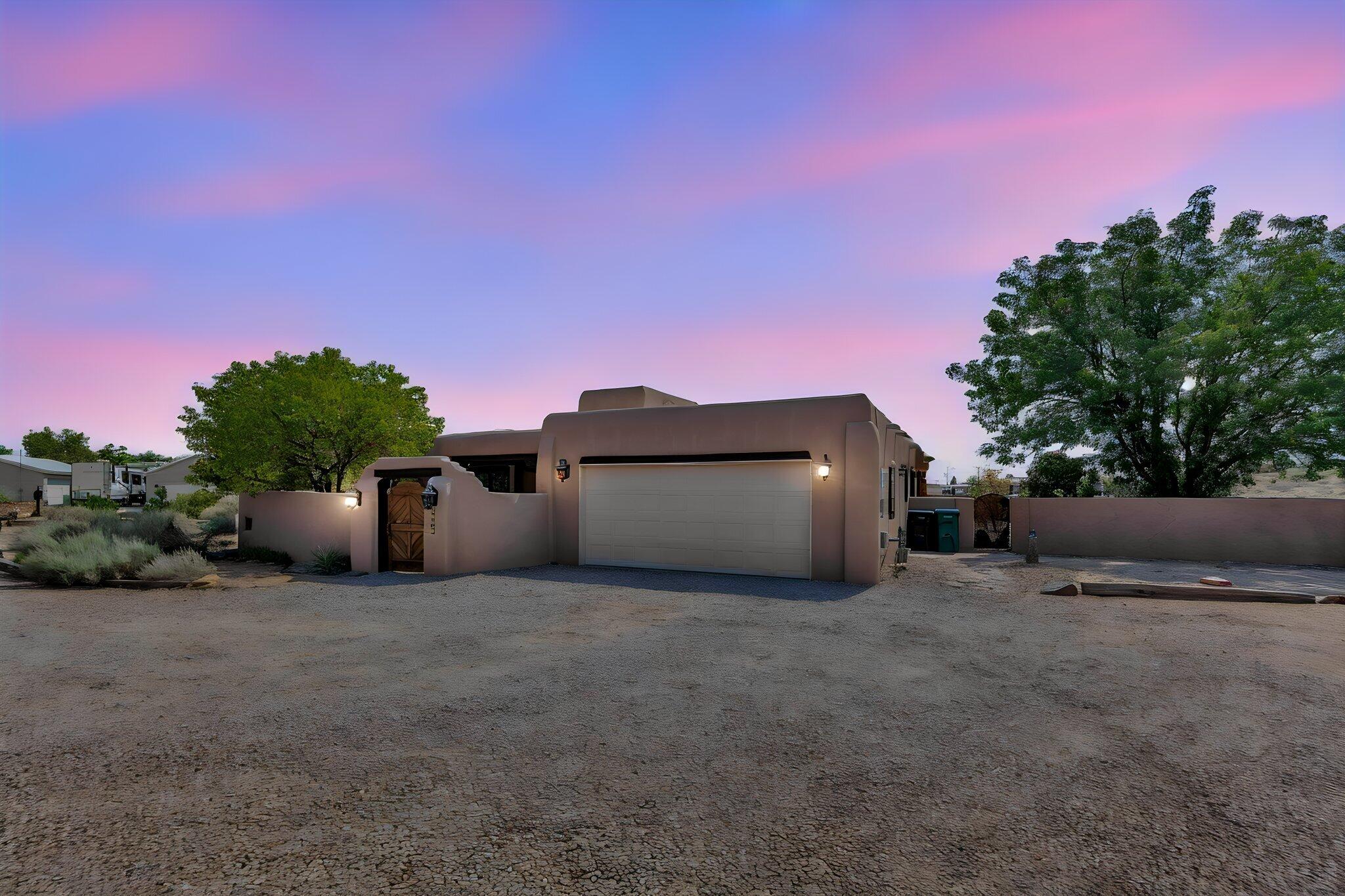 Photo 10 — 5724 Rio Mimbres Road NE