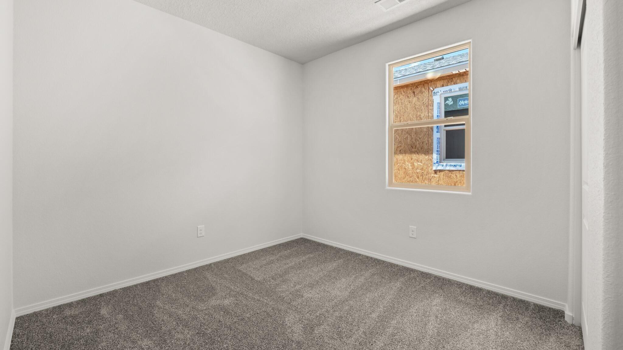 Photo 4 — 6706 Brianna Road NE