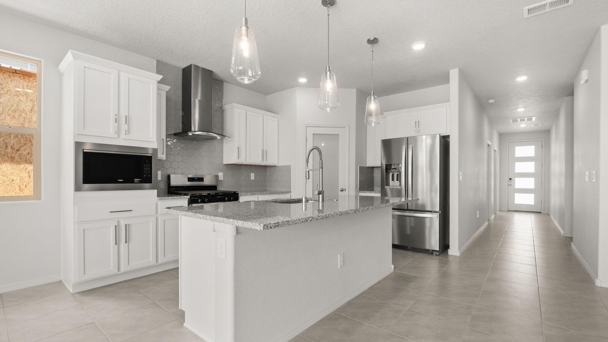 Photo 12 — 6706 Brianna Road NE