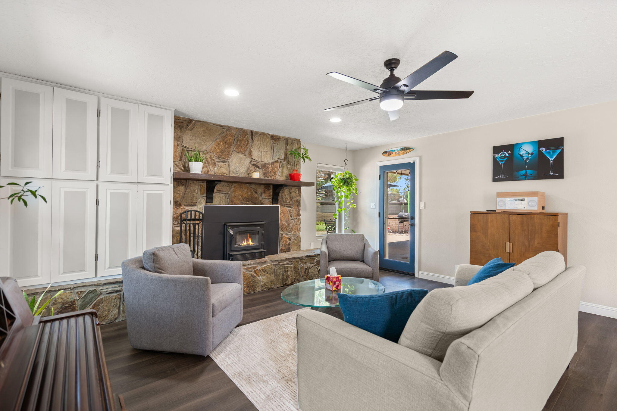 Photo 9 — 5208 Russell Drive NW