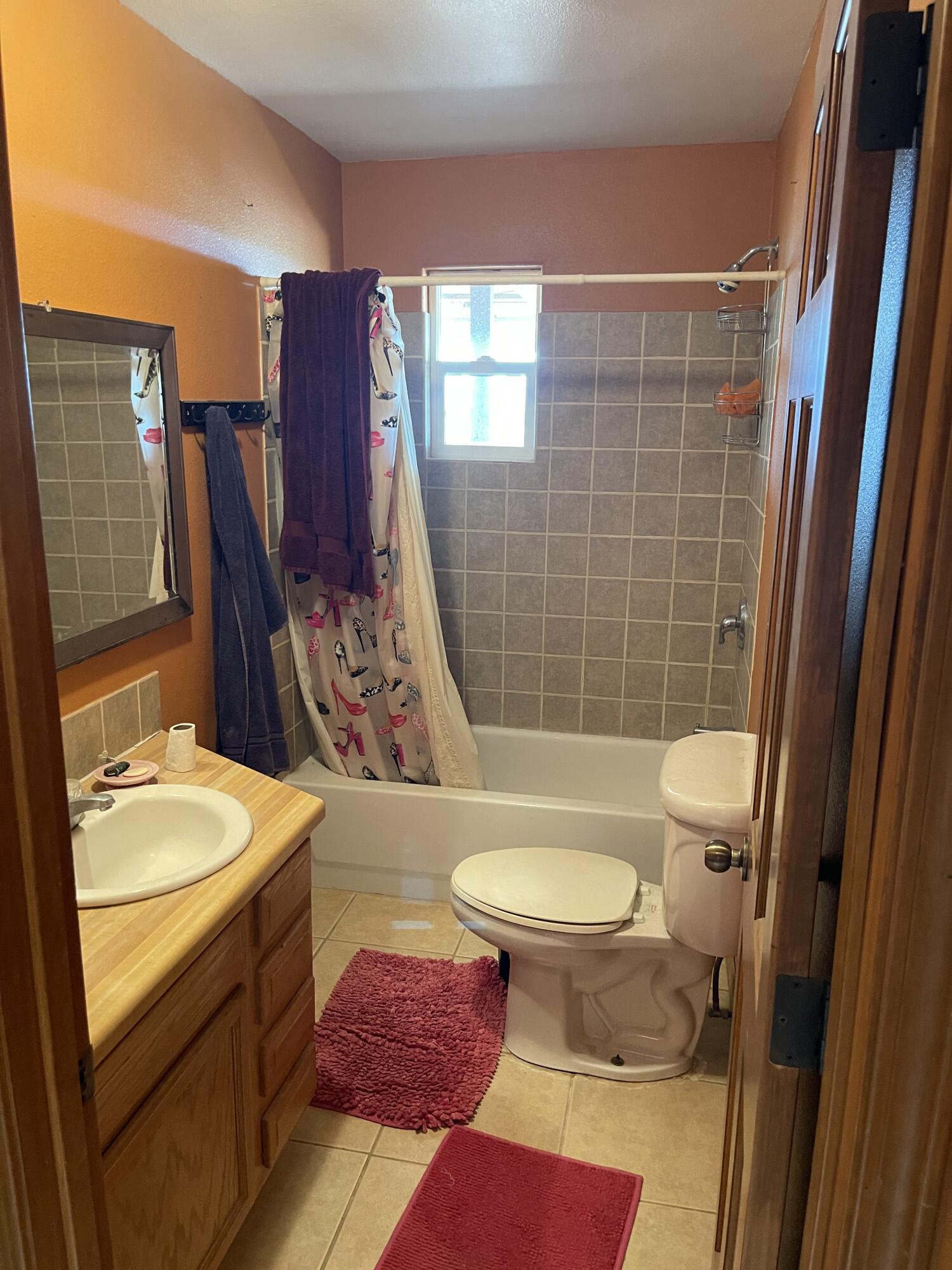 Photo 18 — 160 James Street