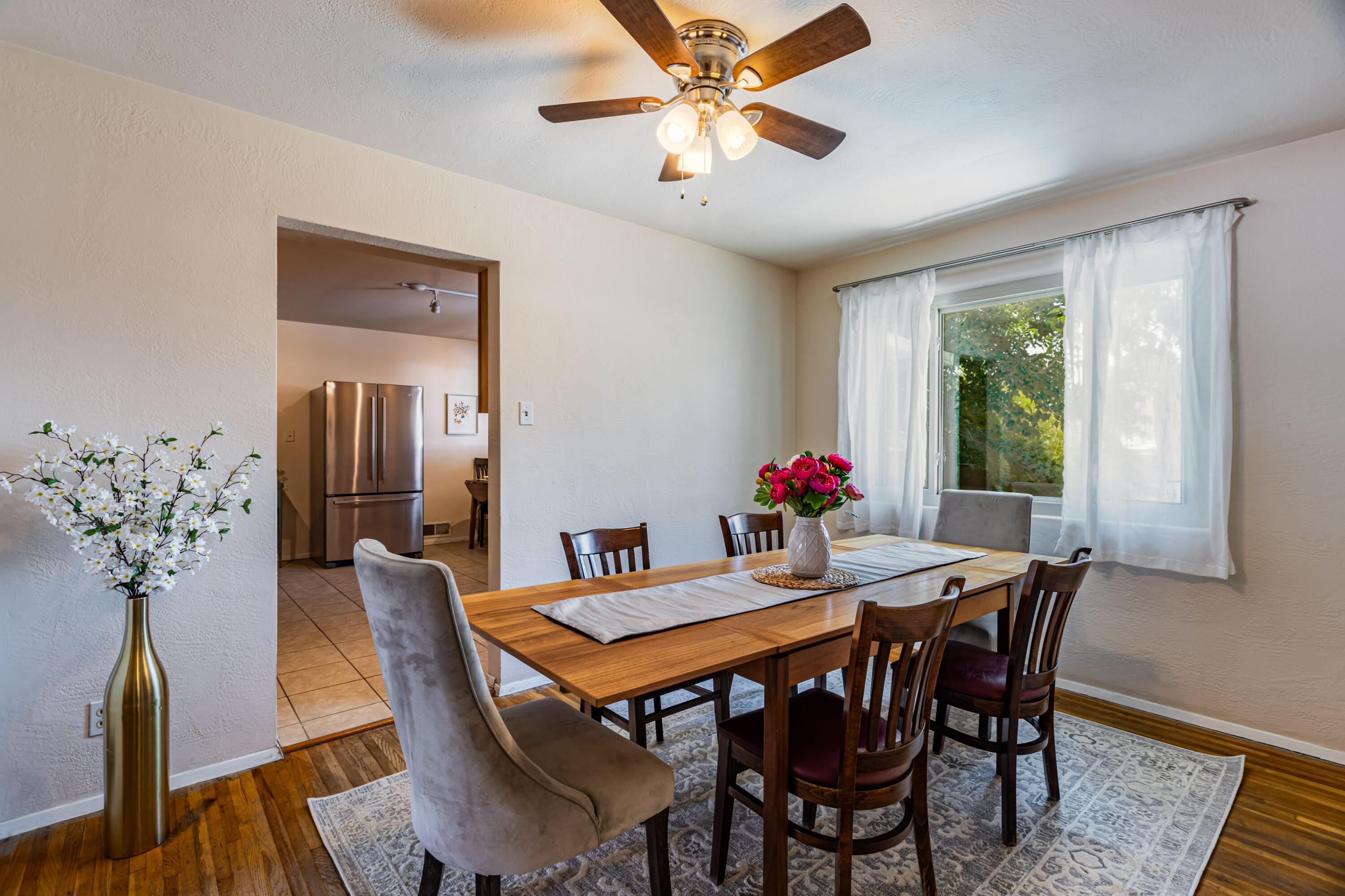 Photo 20 — 507 Alvarado Drive NE