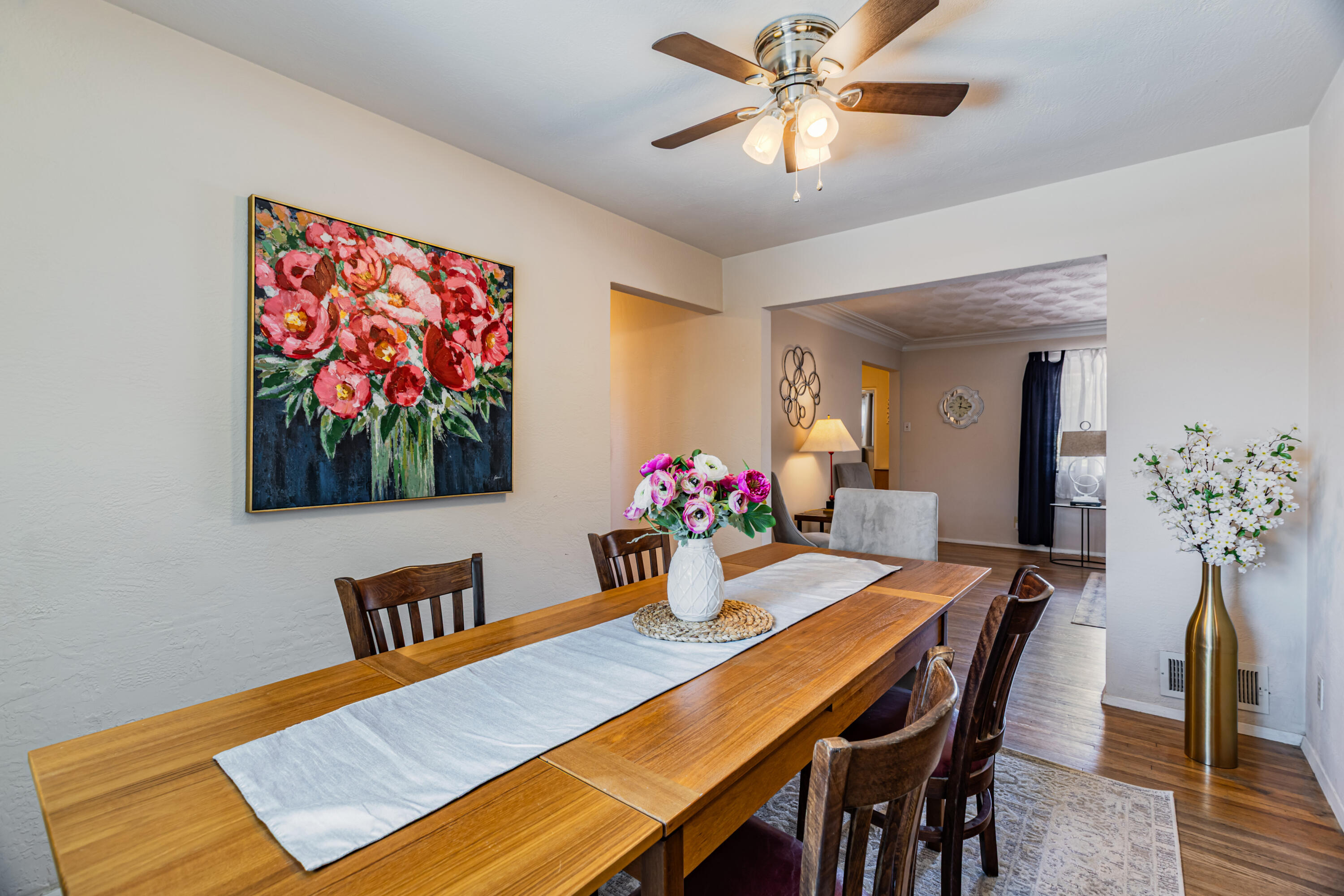 Photo 19 — 507 Alvarado Drive NE