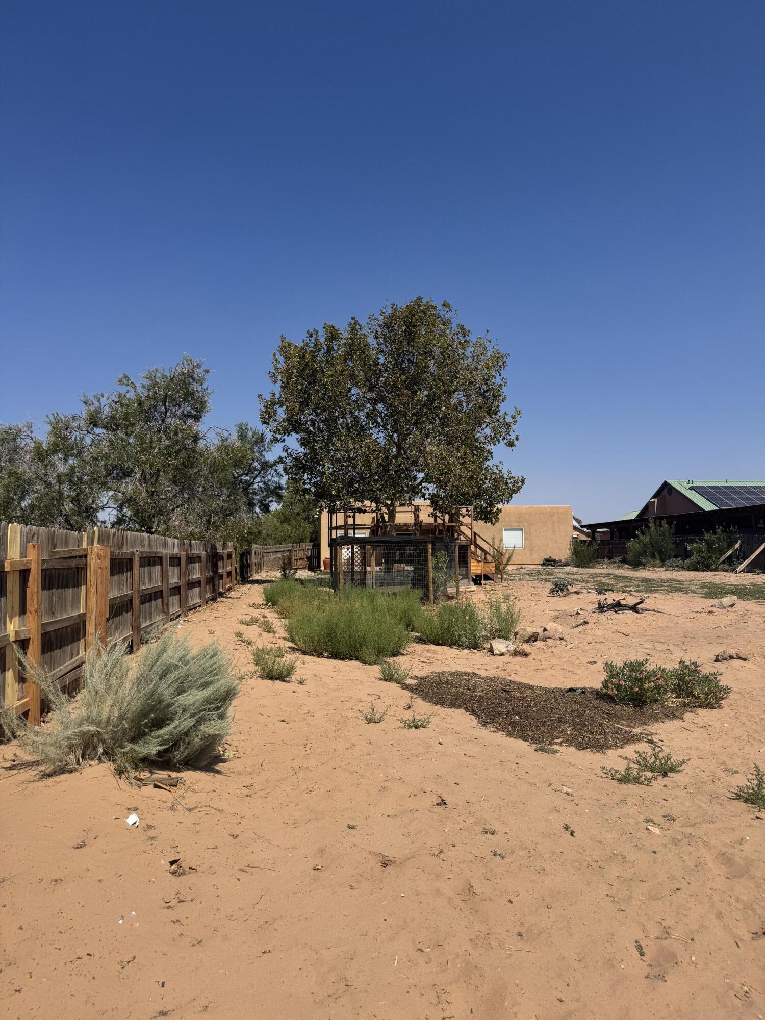 Photo 6 — 2150 Sonora Road NE