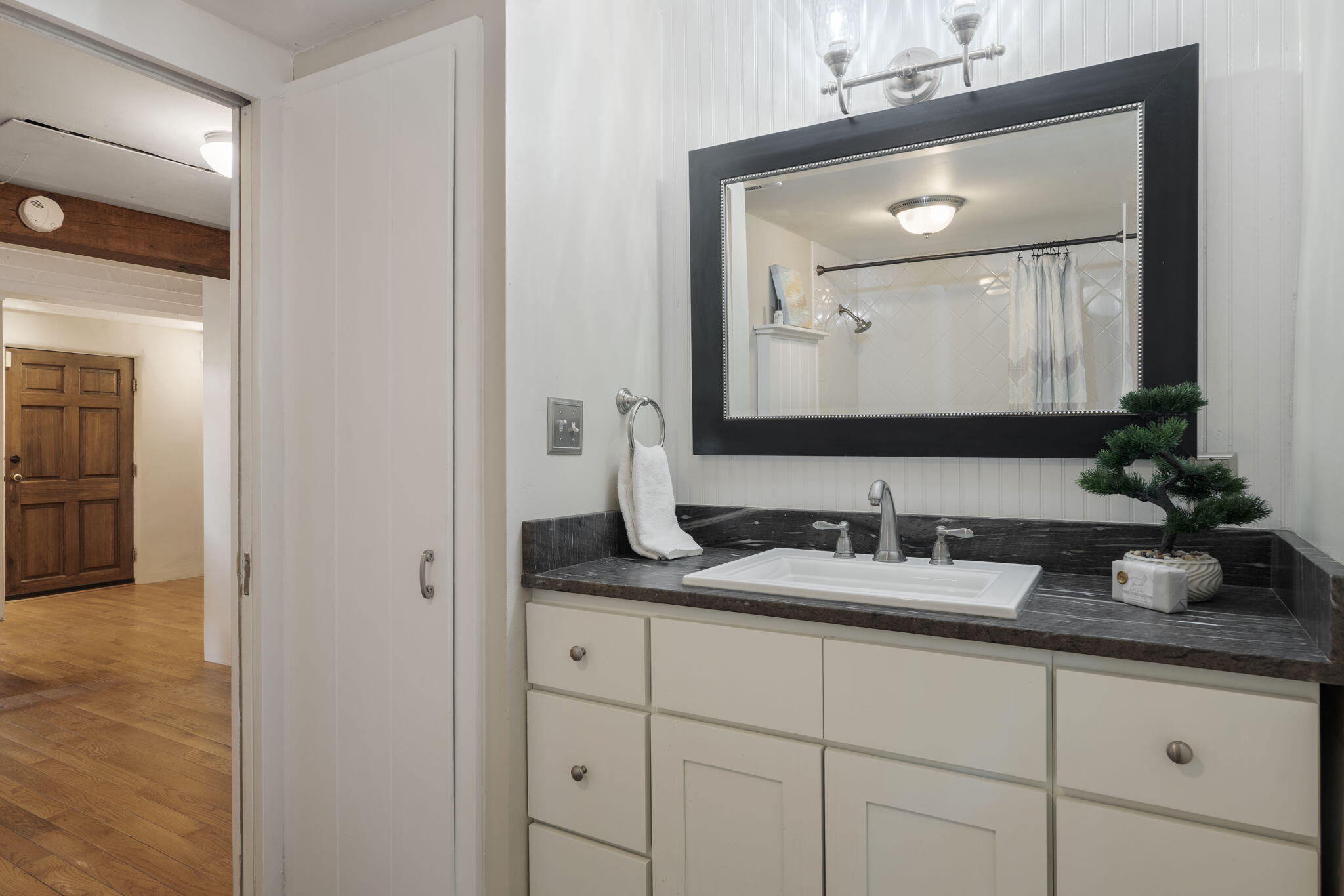 Photo 14 — 1023 11th Street SW